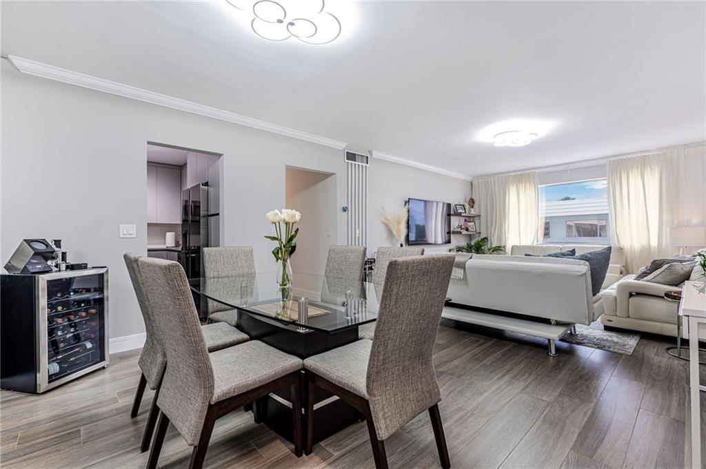 THE VIRGINIAN APARTMENTS - Residential