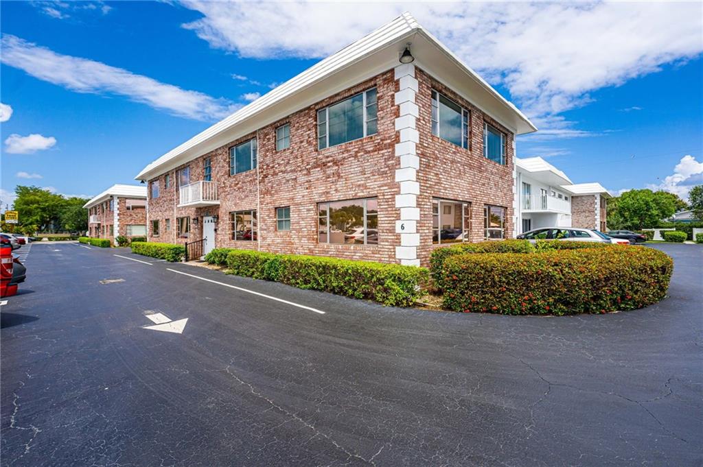 THE VIRGINIAN APARTMENTS - Residential