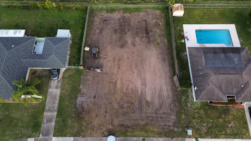 Photo of 739 SW Goodrich Street, Port Saint Lucie, FL 34983 (MLS # R11046620)