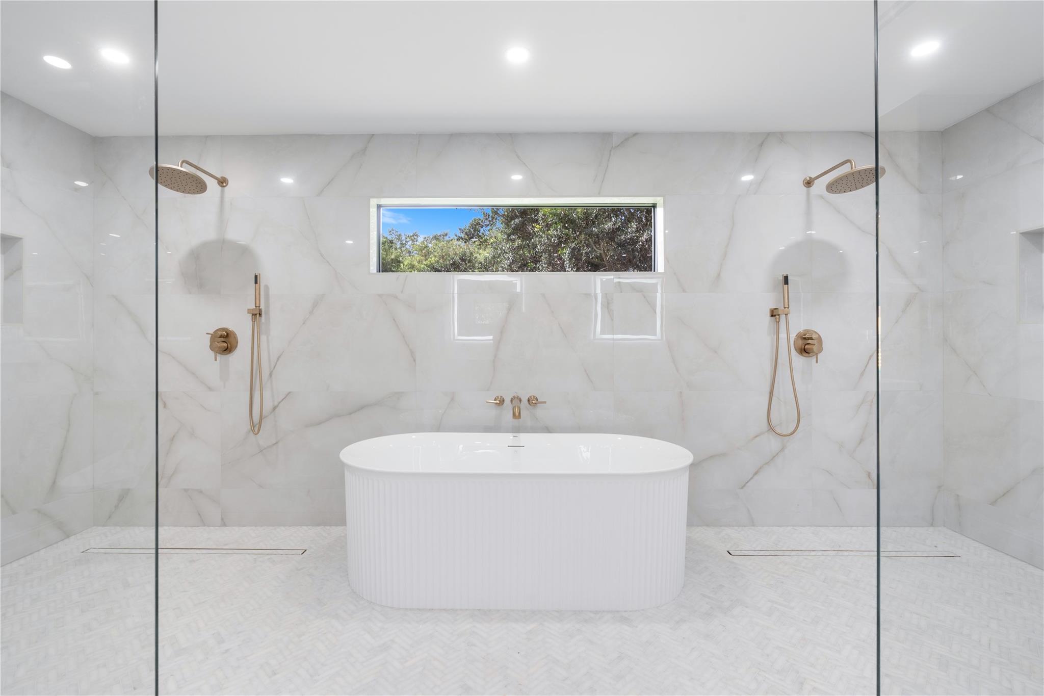 SUNSHINE RANCHES - Residential