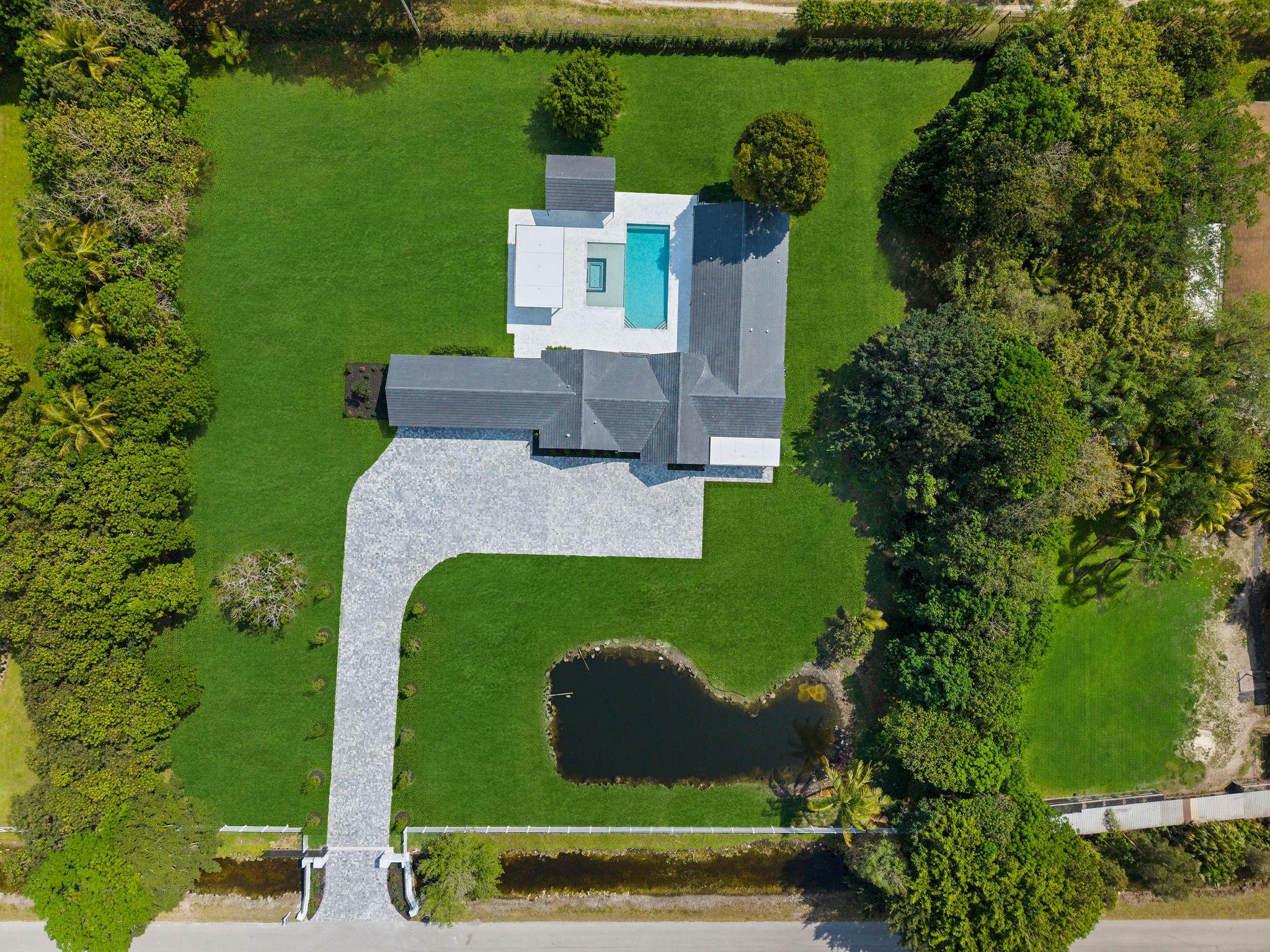 SUNSHINE RANCHES - Residential