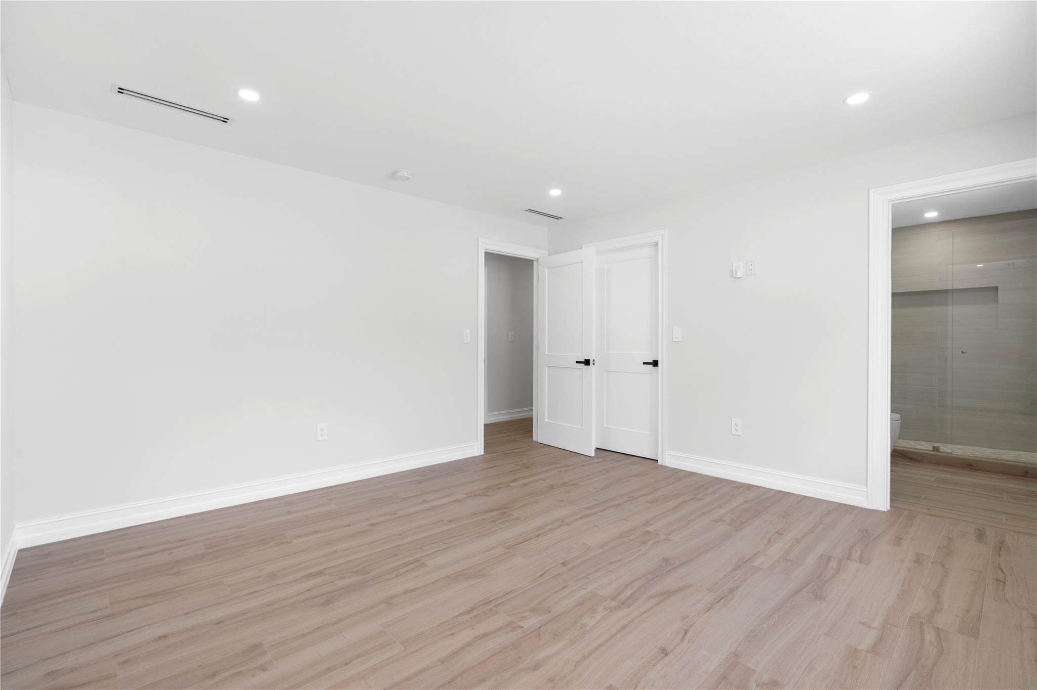 SUNSHINE RANCHES - Residential