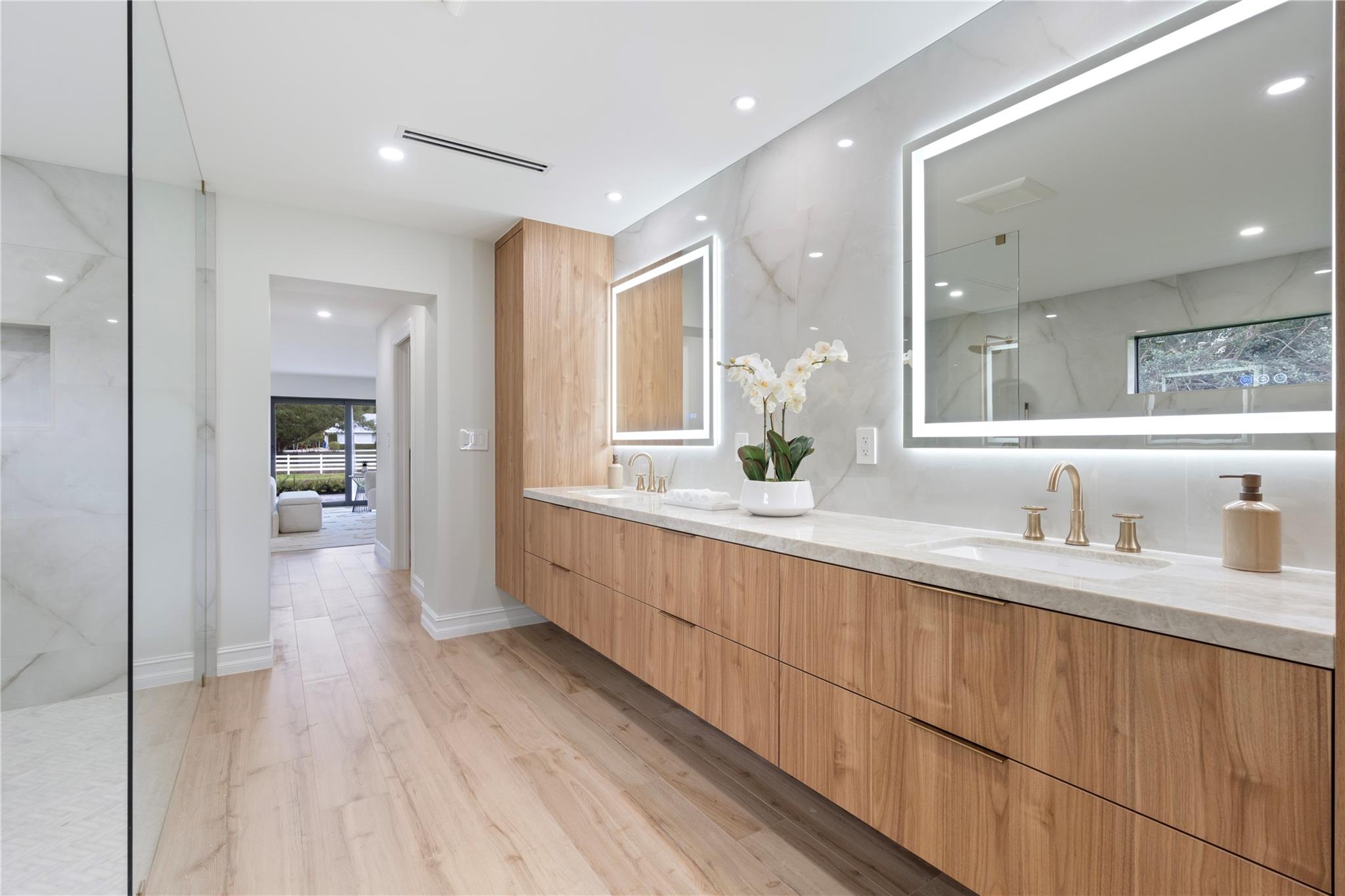 SUNSHINE RANCHES - Residential