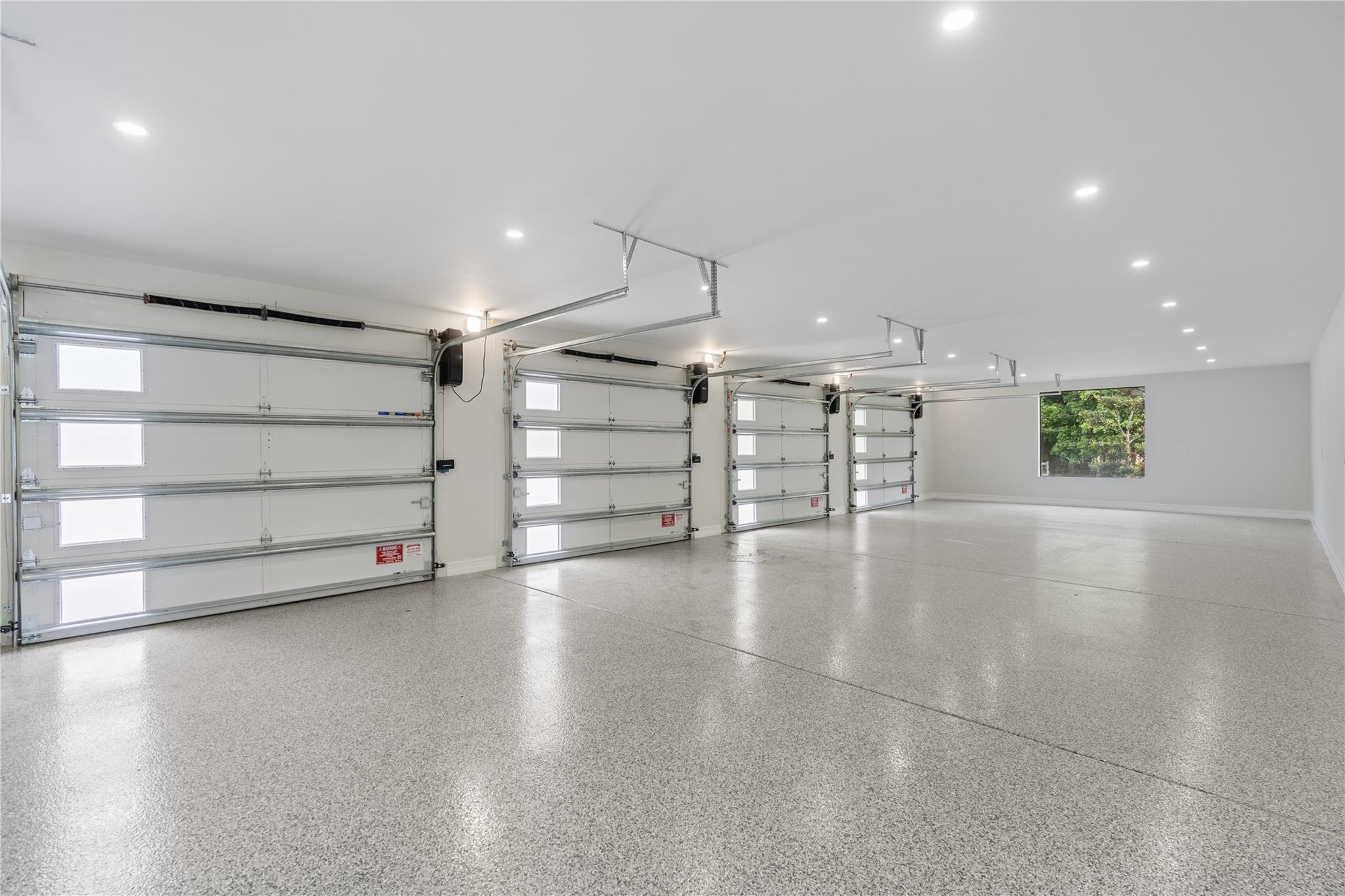 SUNSHINE RANCHES - Residential