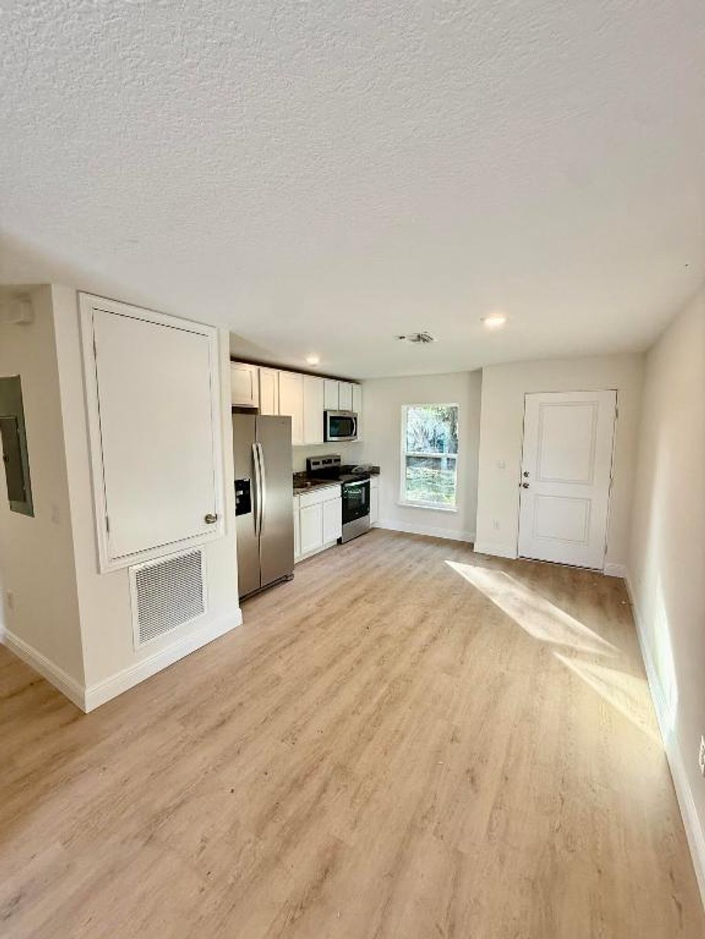 Photo of 505 N 27th Street, Fort Pierce, FL 34947 (MLS # R11156349)