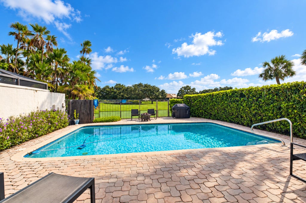 Photo of 20106 NORTHCOTE Drive, Boca Raton, FL 33434 (MLS # B26092691)