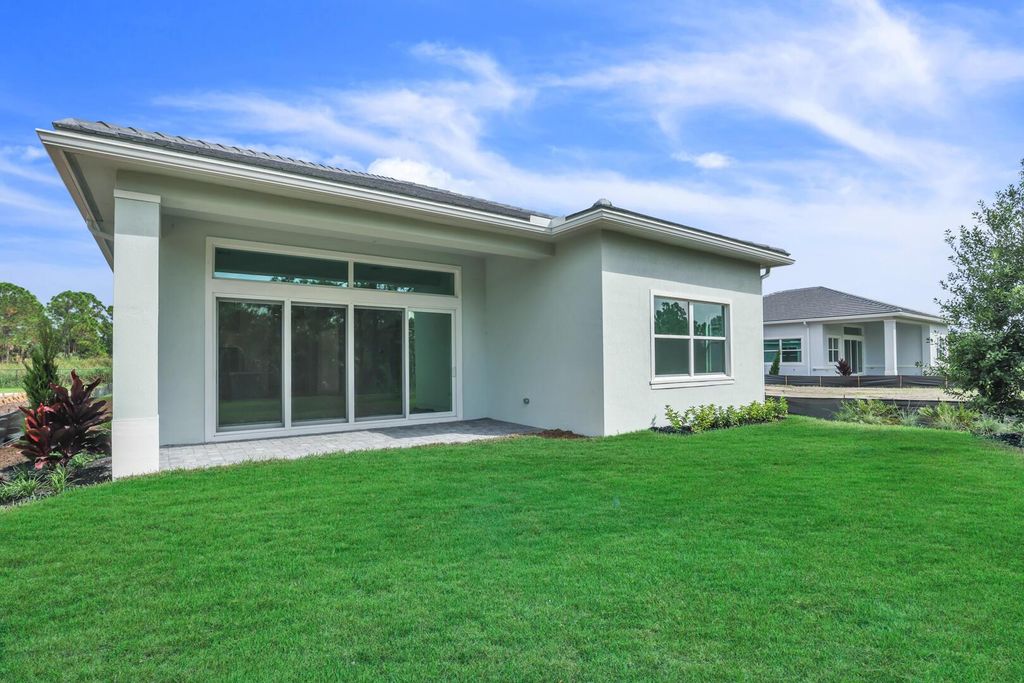 Photo of 126 SE Palma Street, Port Saint Lucie, FL 34984 (MLS # R10886324)