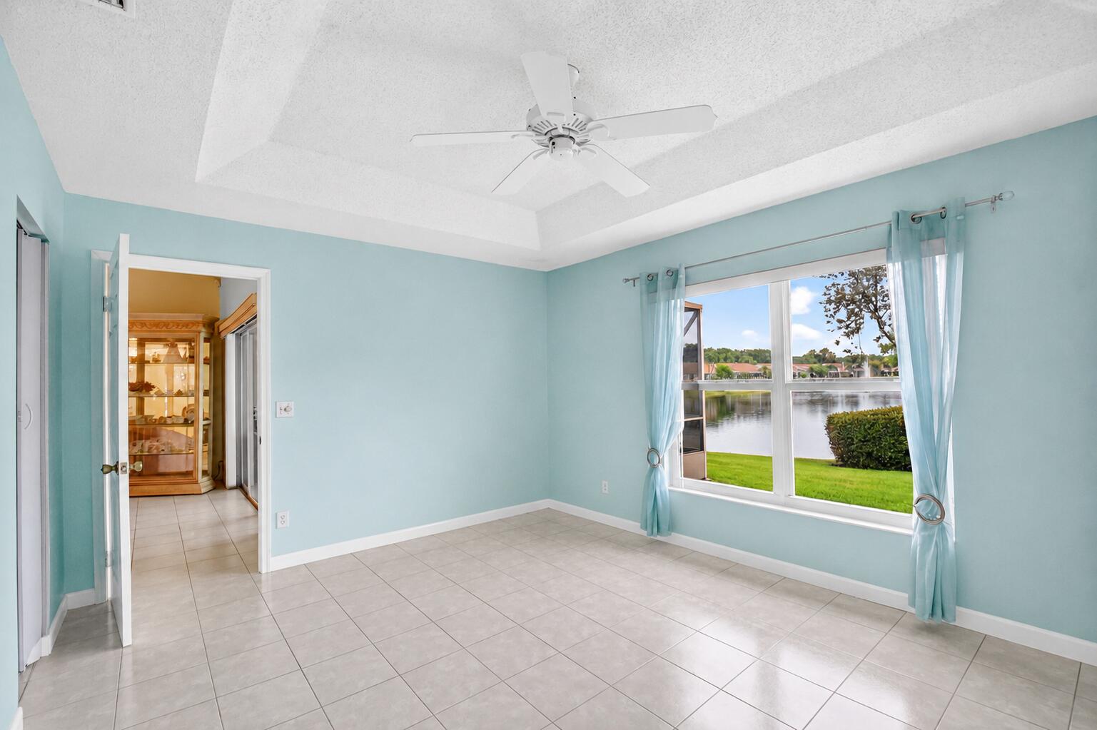 SAUSALITO PLACE - Residential
