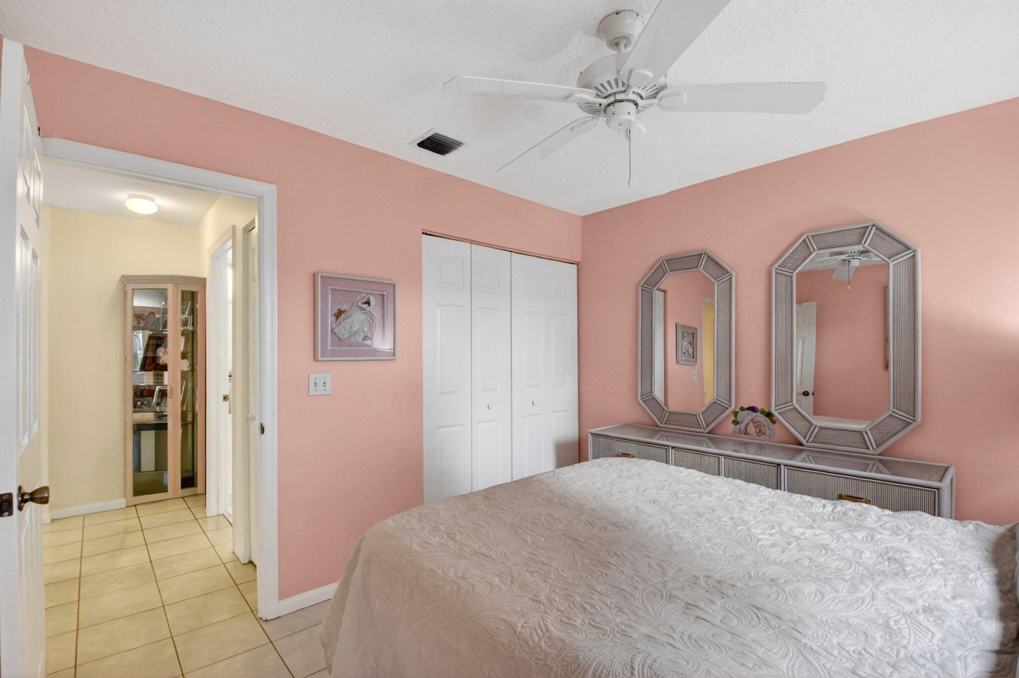 SAUSALITO PLACE - Residential
