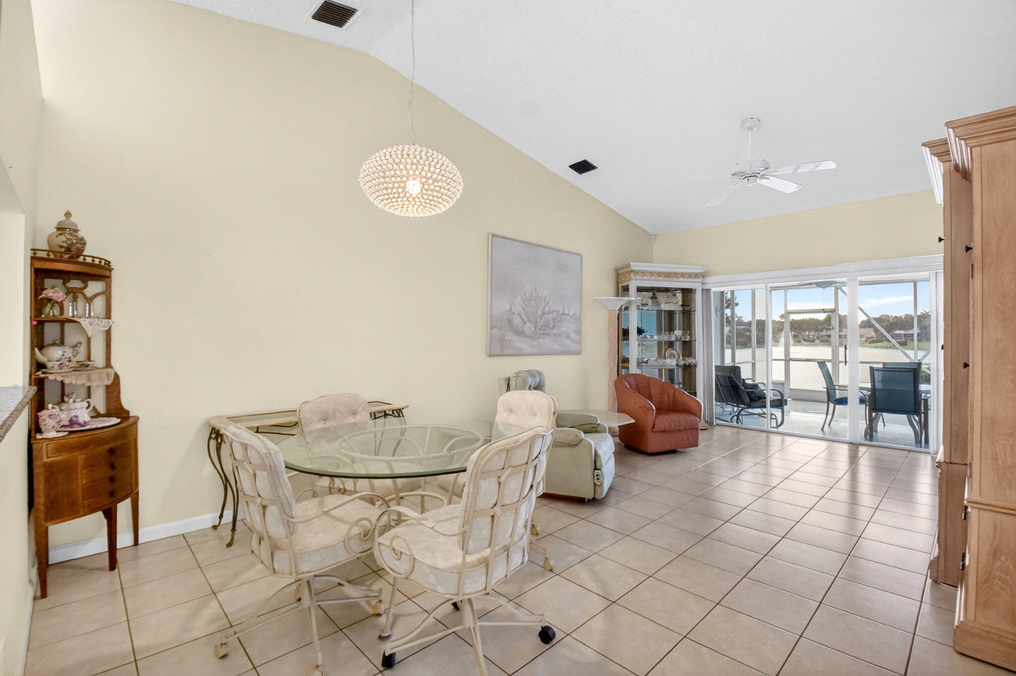 SAUSALITO PLACE - Residential