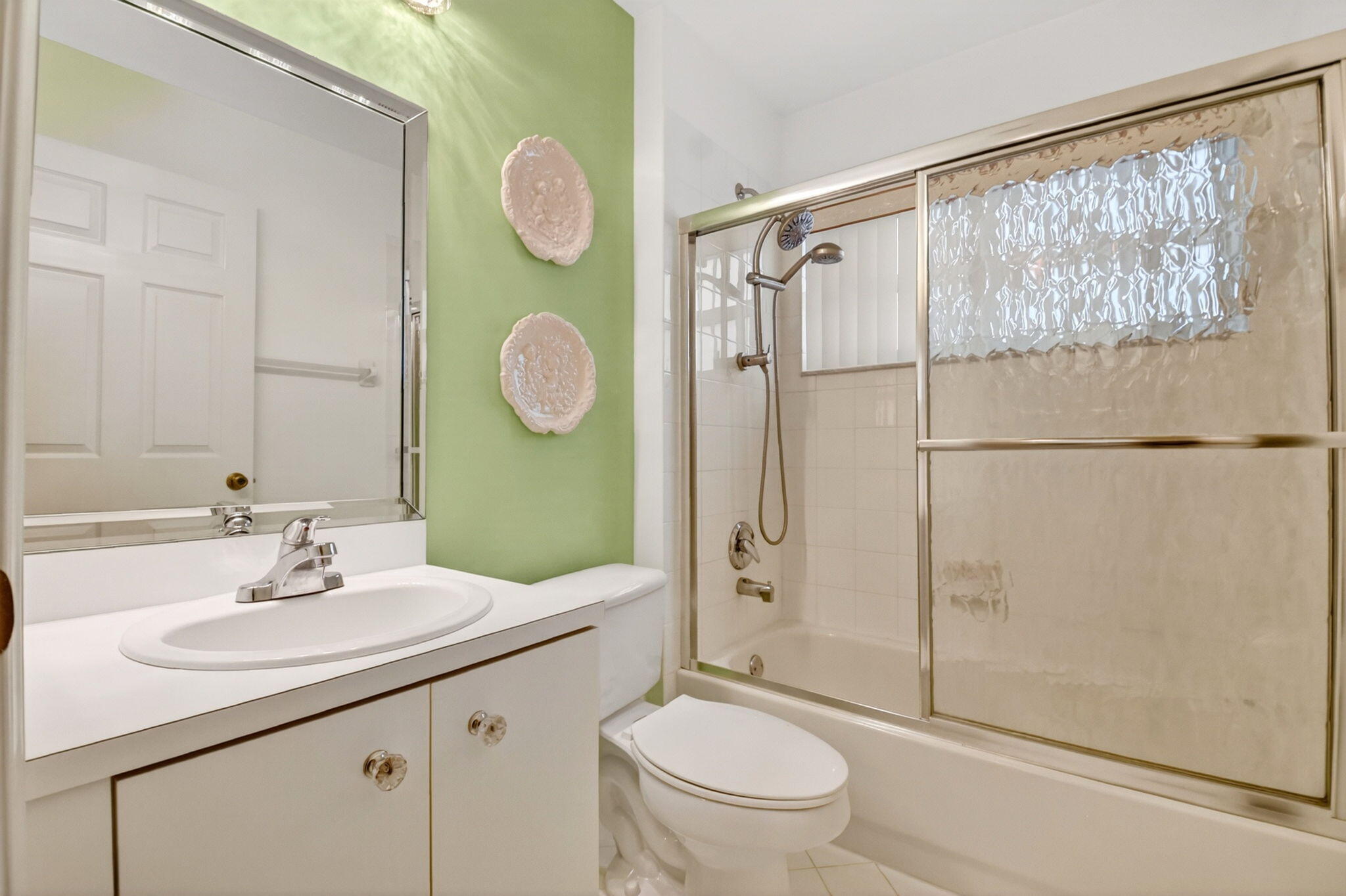 SAUSALITO PLACE - Residential