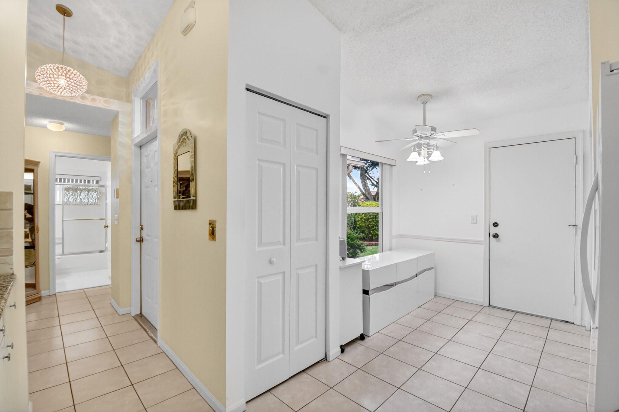 SAUSALITO PLACE - Residential