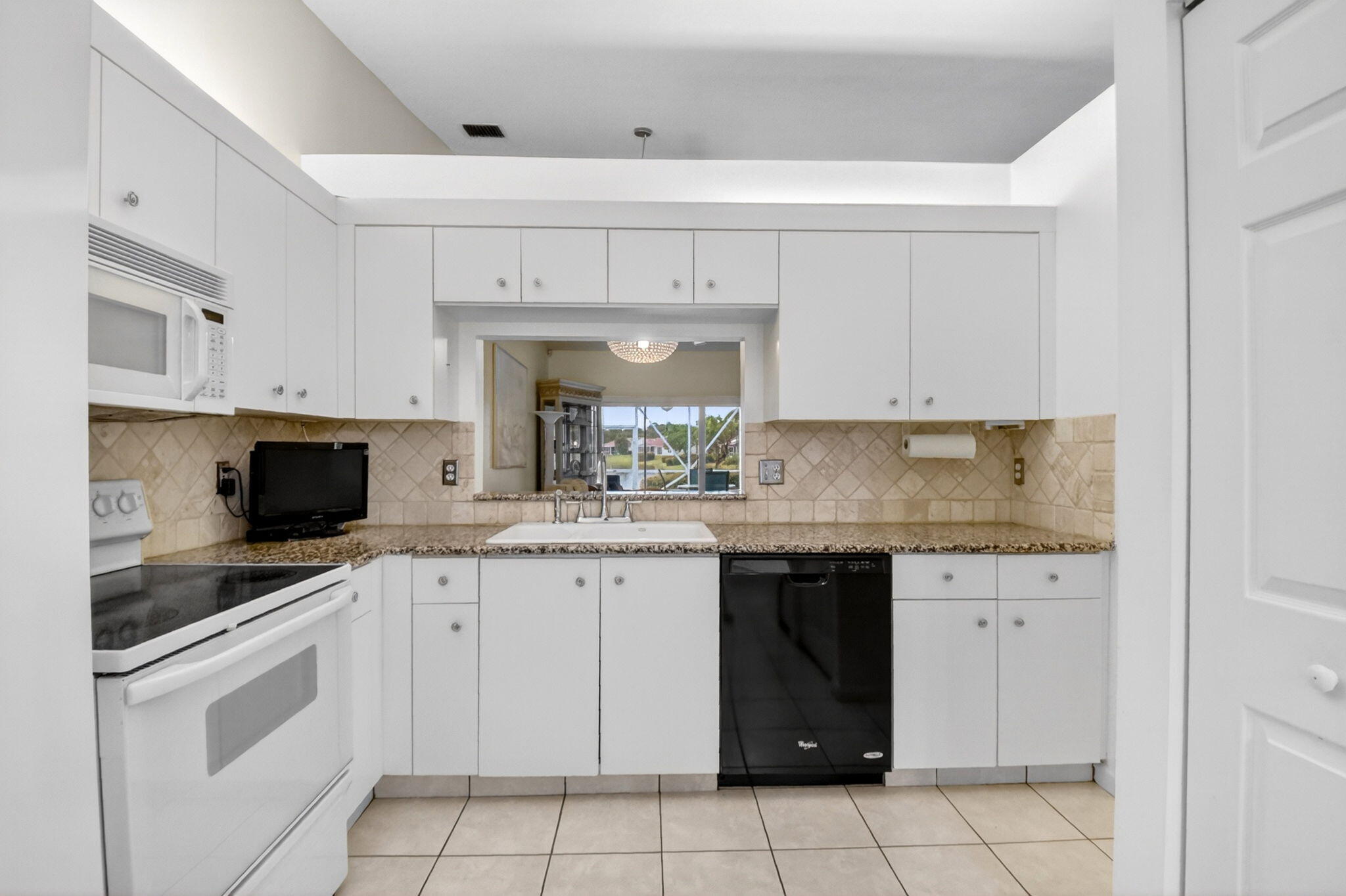 SAUSALITO PLACE - Residential