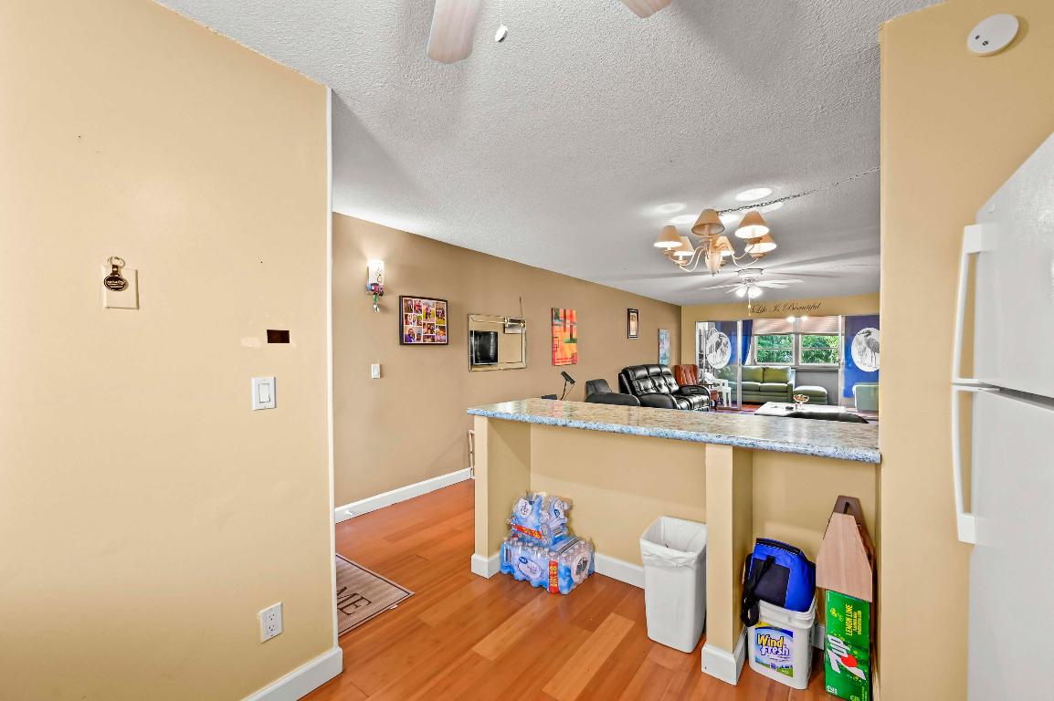 BEACON 21 CONDO - Residential