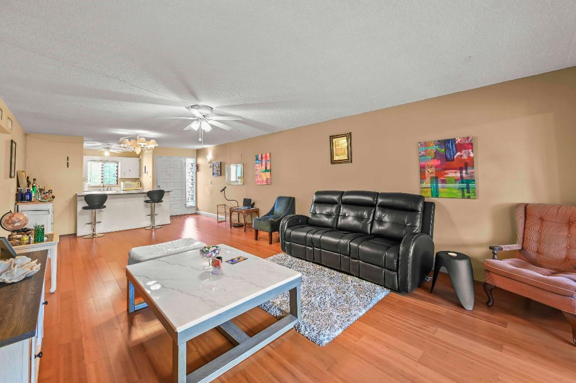 BEACON 21 CONDO - Residential