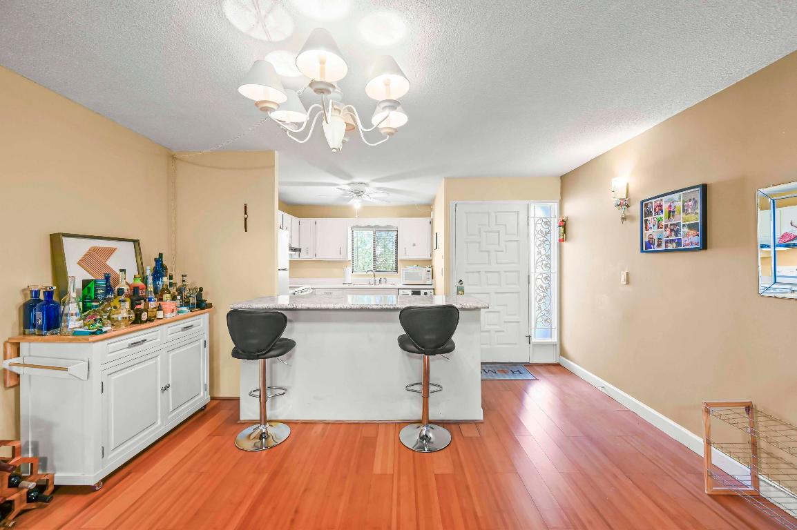 BEACON 21 CONDO - Residential