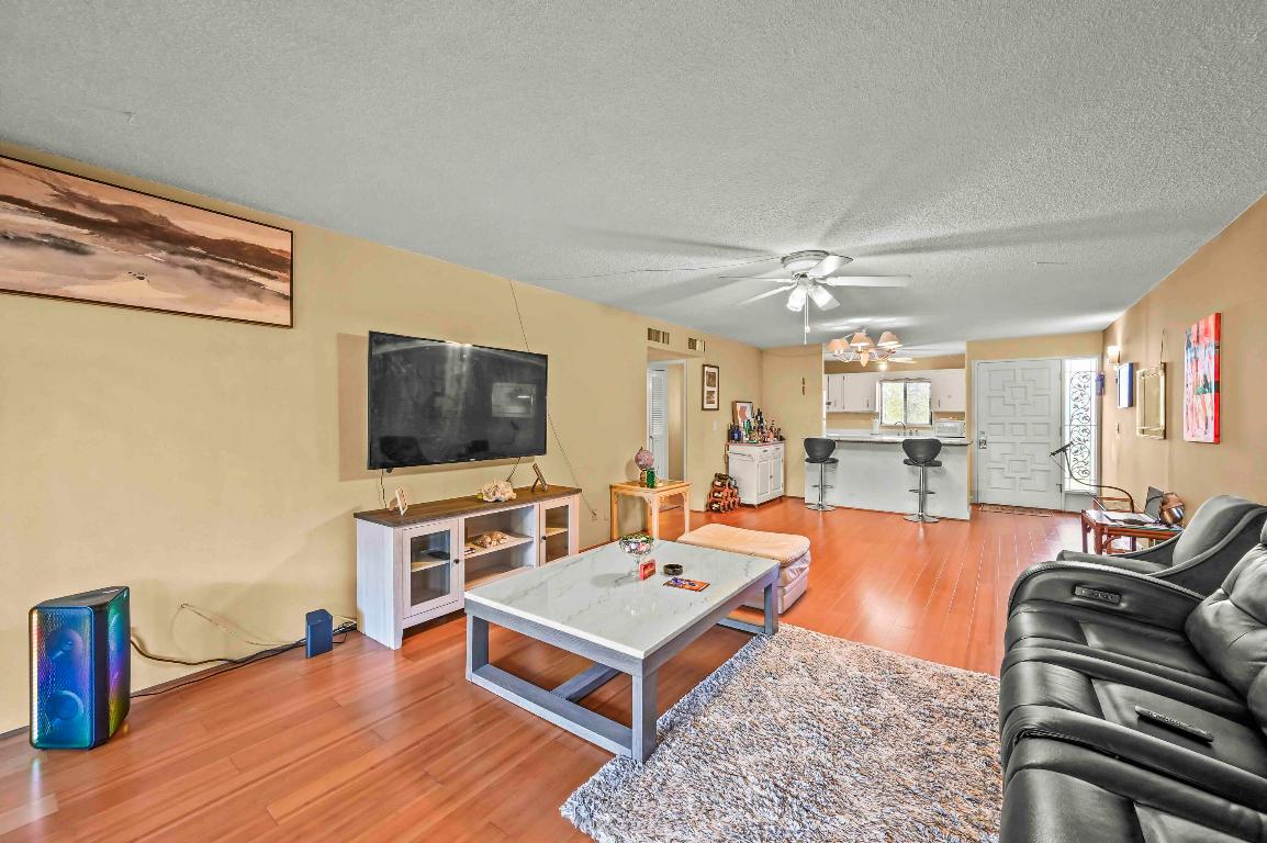 BEACON 21 CONDO - Residential