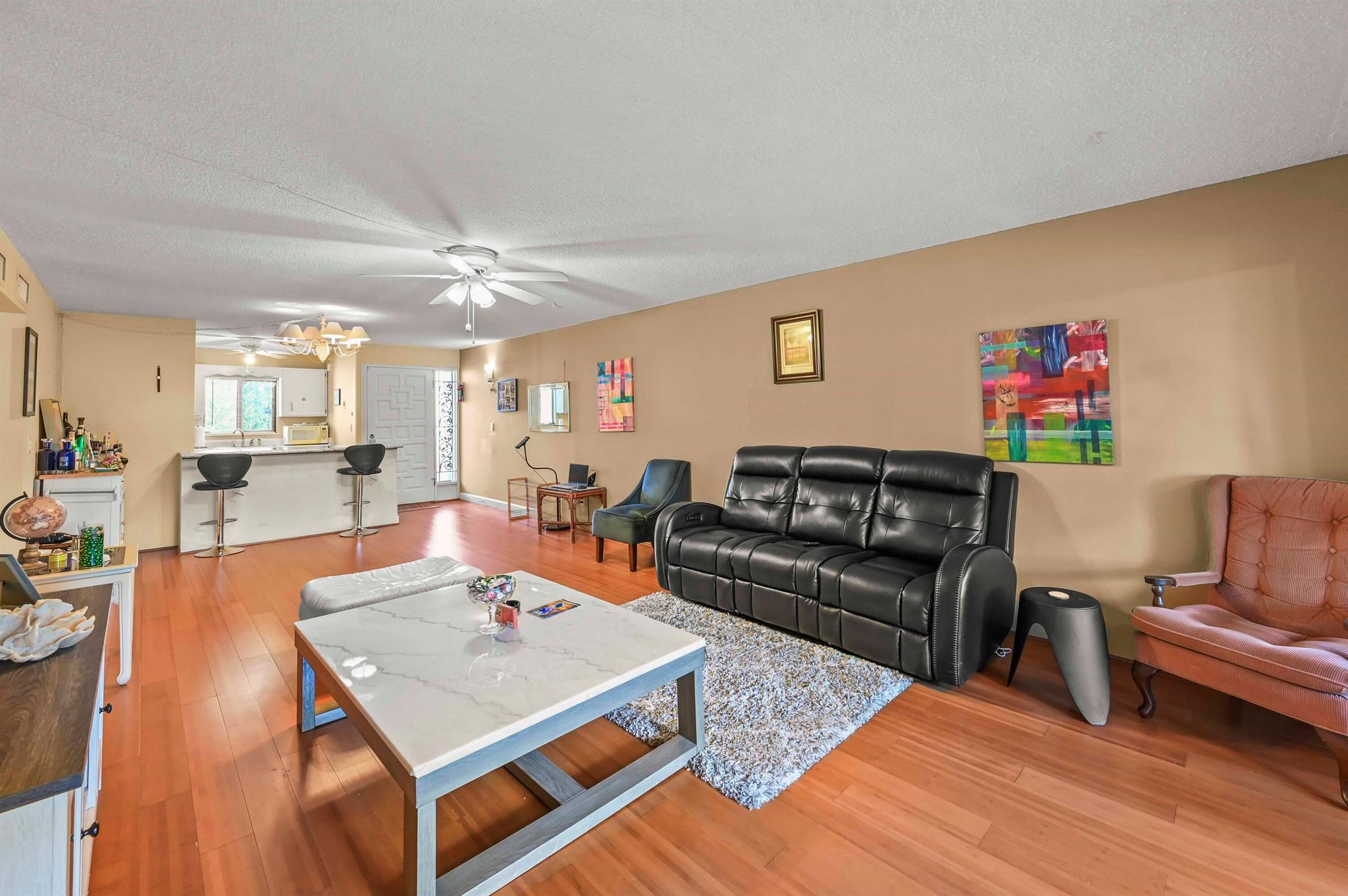 BEACON 21 CONDO - Residential