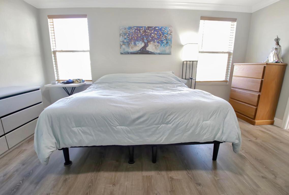 SEBASTIAN HIGHLANDS UNIT 4 - Residential