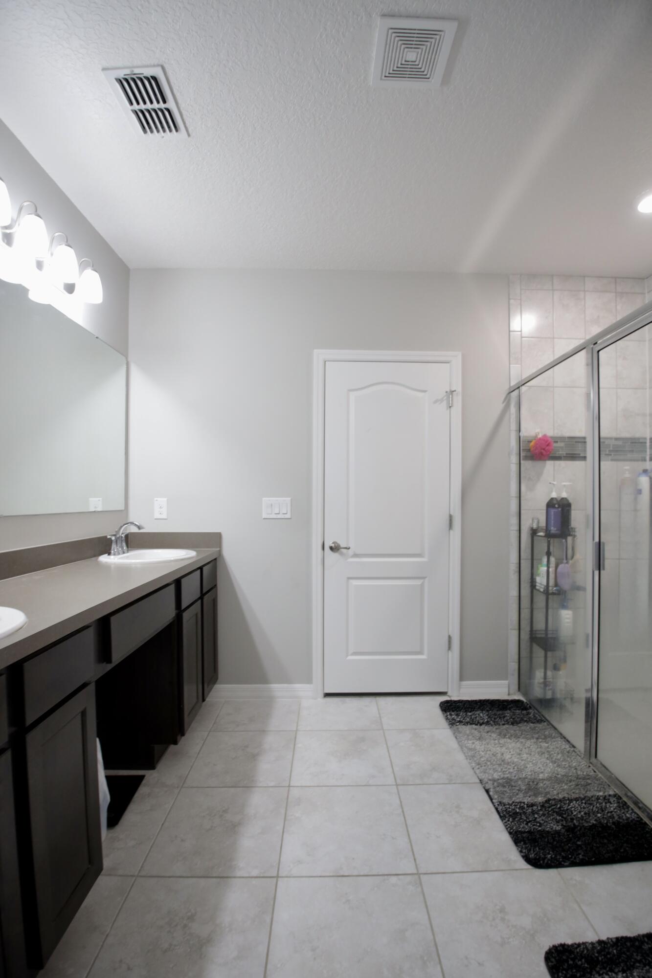 SEBASTIAN HIGHLANDS UNIT - Residential