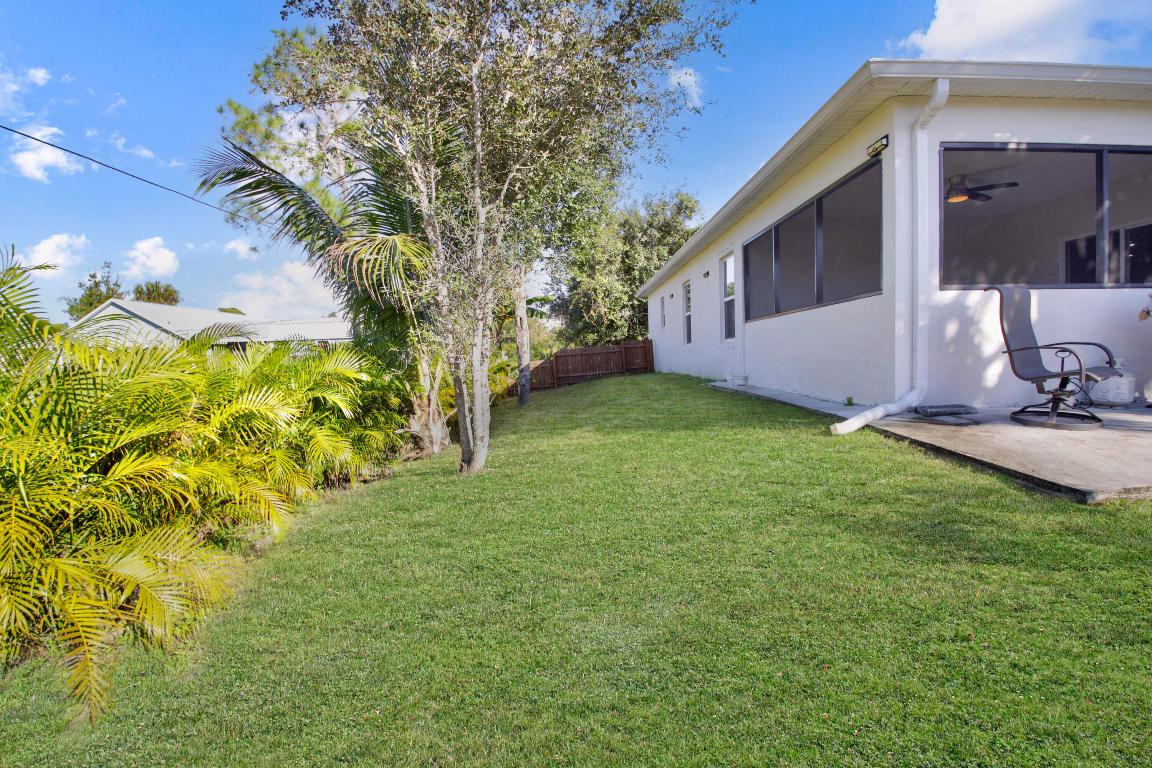 SEBASTIAN HIGHLANDS UNIT 4 - Residential