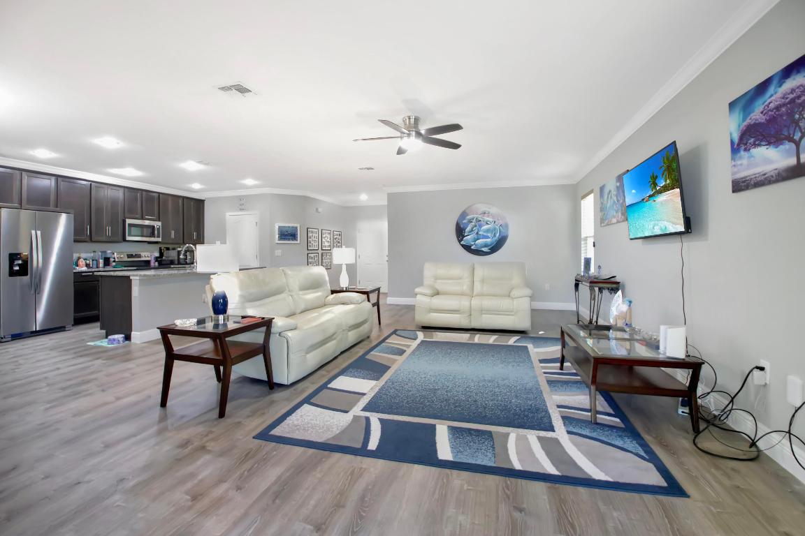 SEBASTIAN HIGHLANDS UNIT 4 - Residential