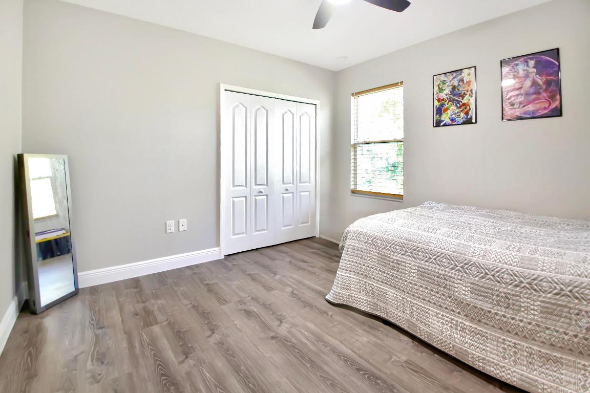 SEBASTIAN HIGHLANDS UNIT 4 - Residential