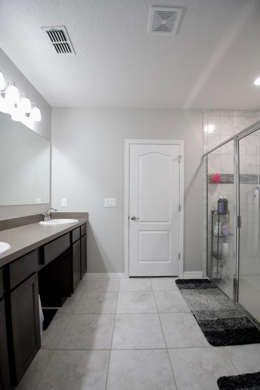 SEBASTIAN HIGHLANDS UNIT 4 - Residential