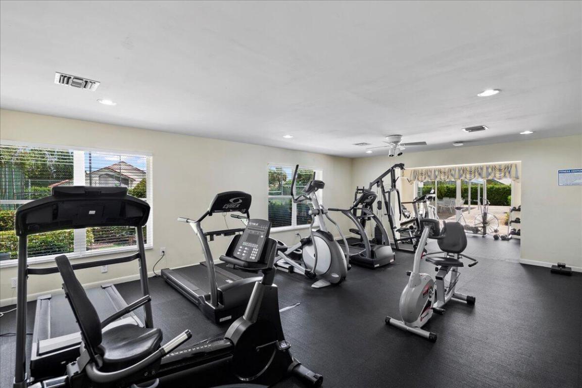 GOLF COLONY - Residential