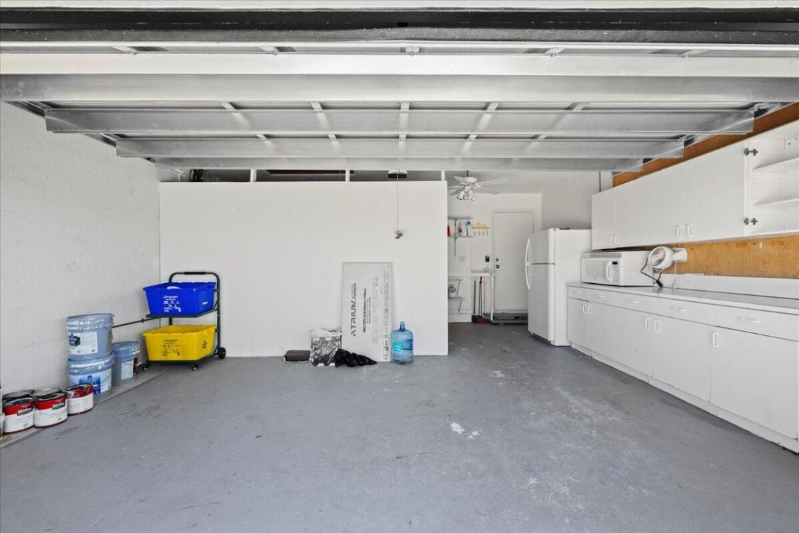 GOLF COLONY - Residential