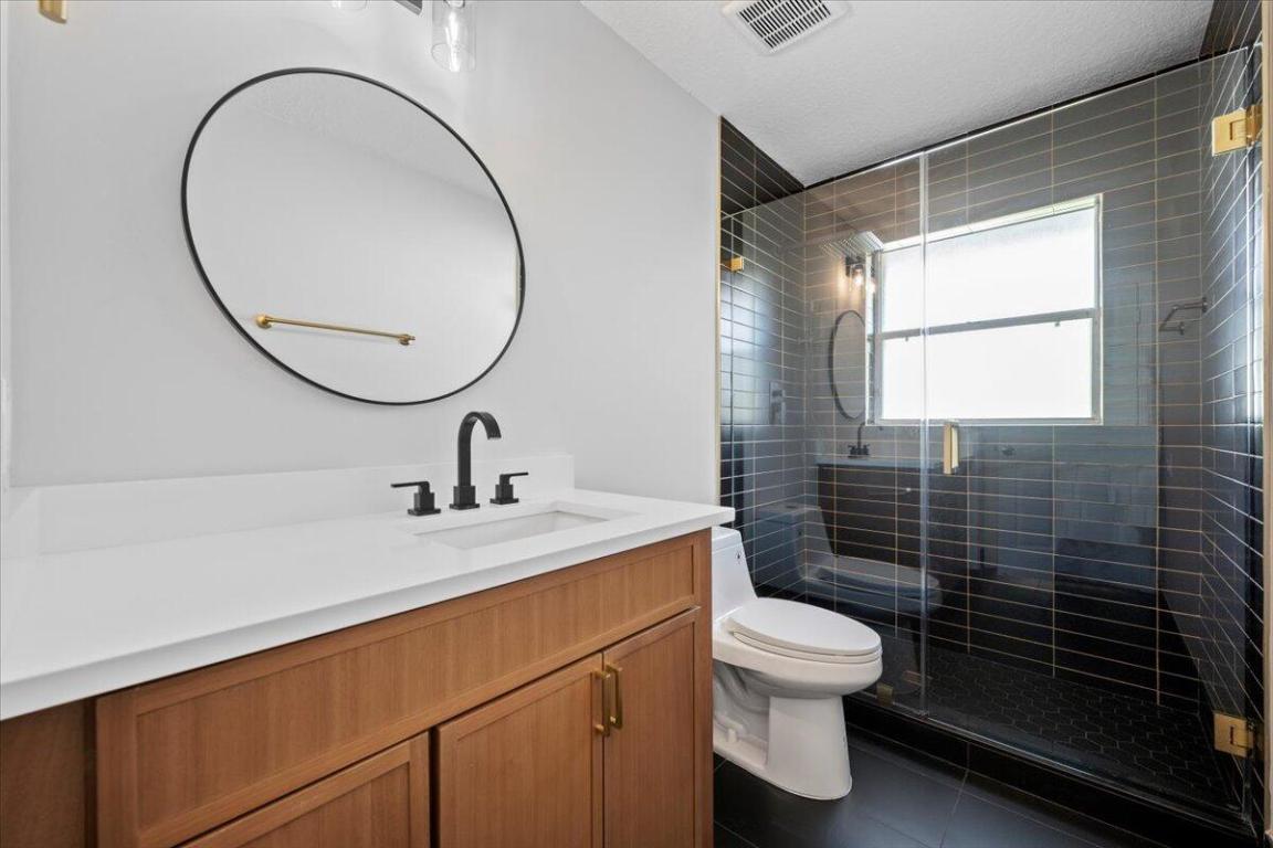 GOLF COLONY - Residential