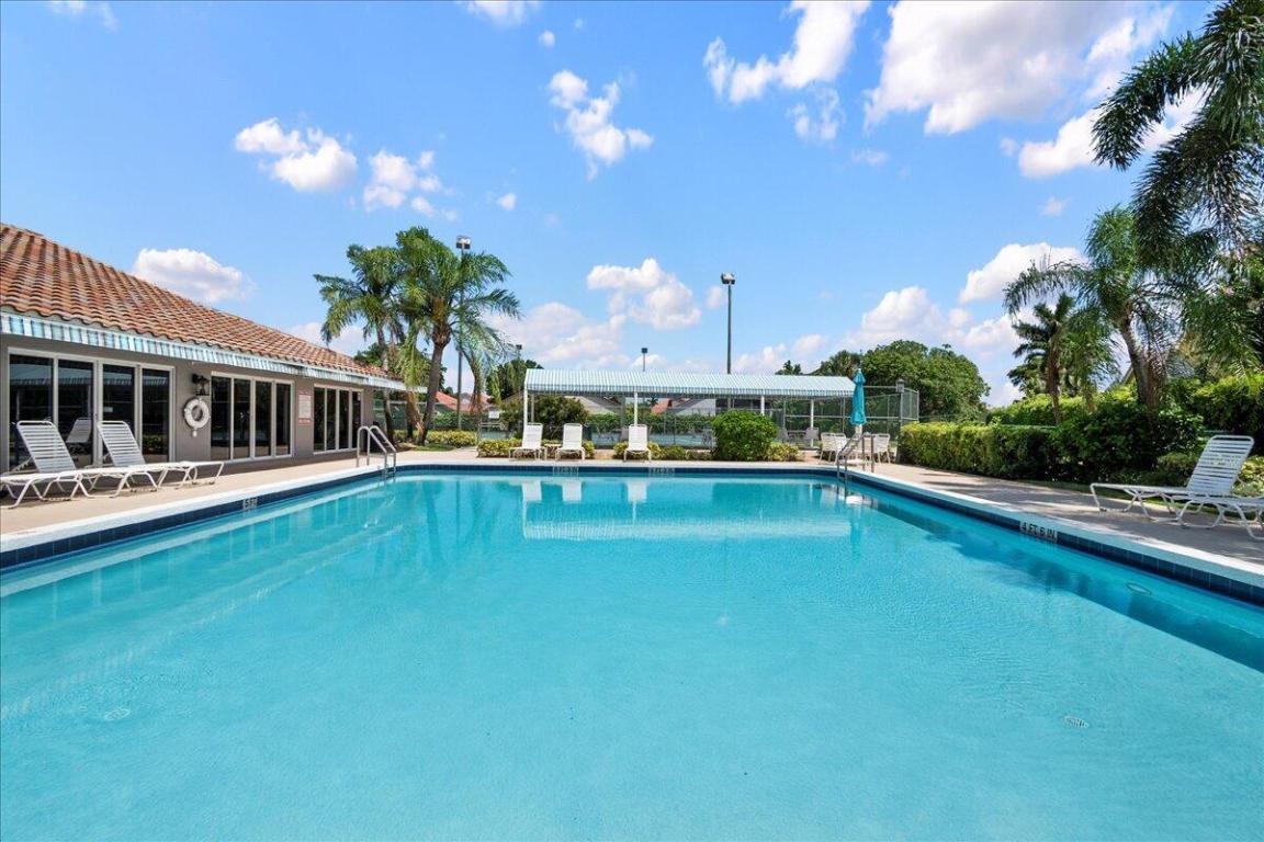 GOLF COLONY - Residential