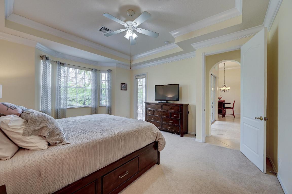 MIZNER FALLS - Residential