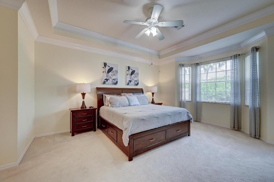 MIZNER FALLS - Residential