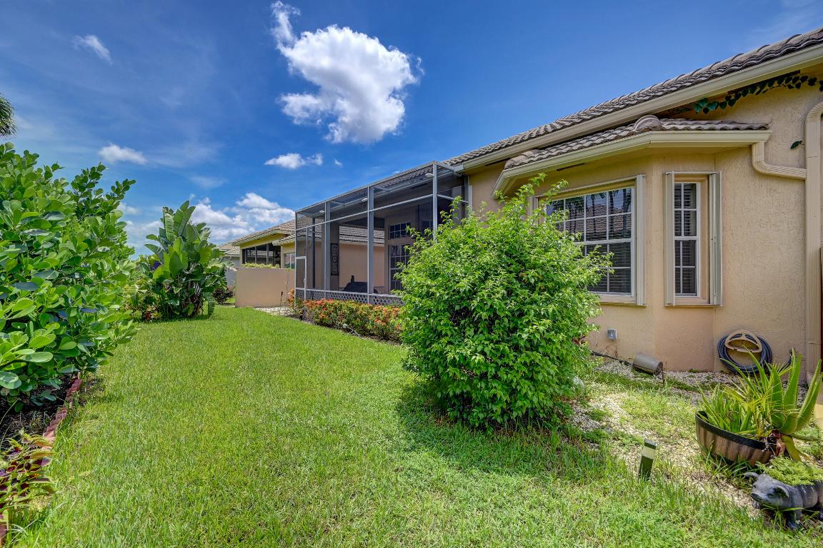 MIZNER FALLS - Residential