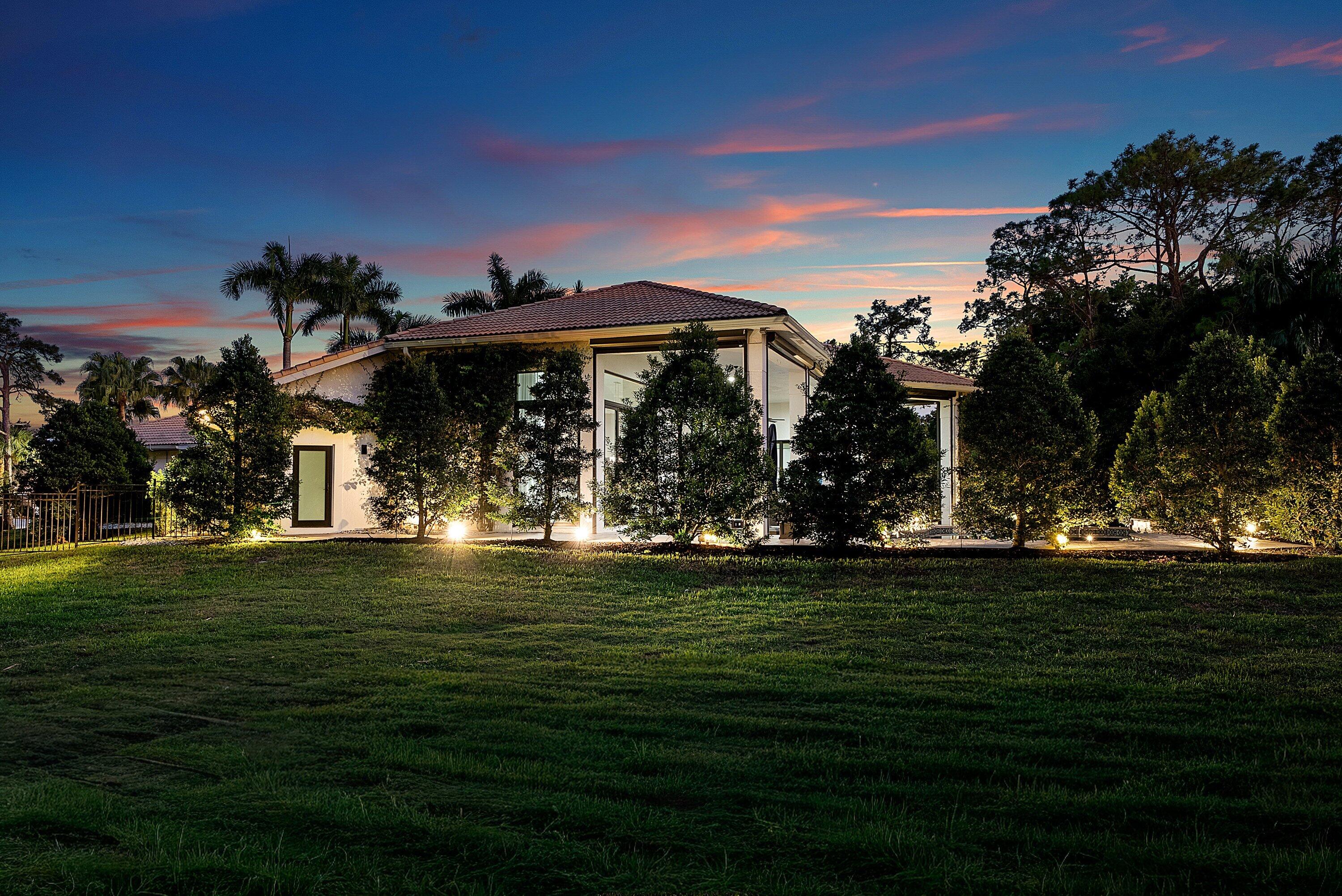 SHERBROOKE ESTATES - Residential