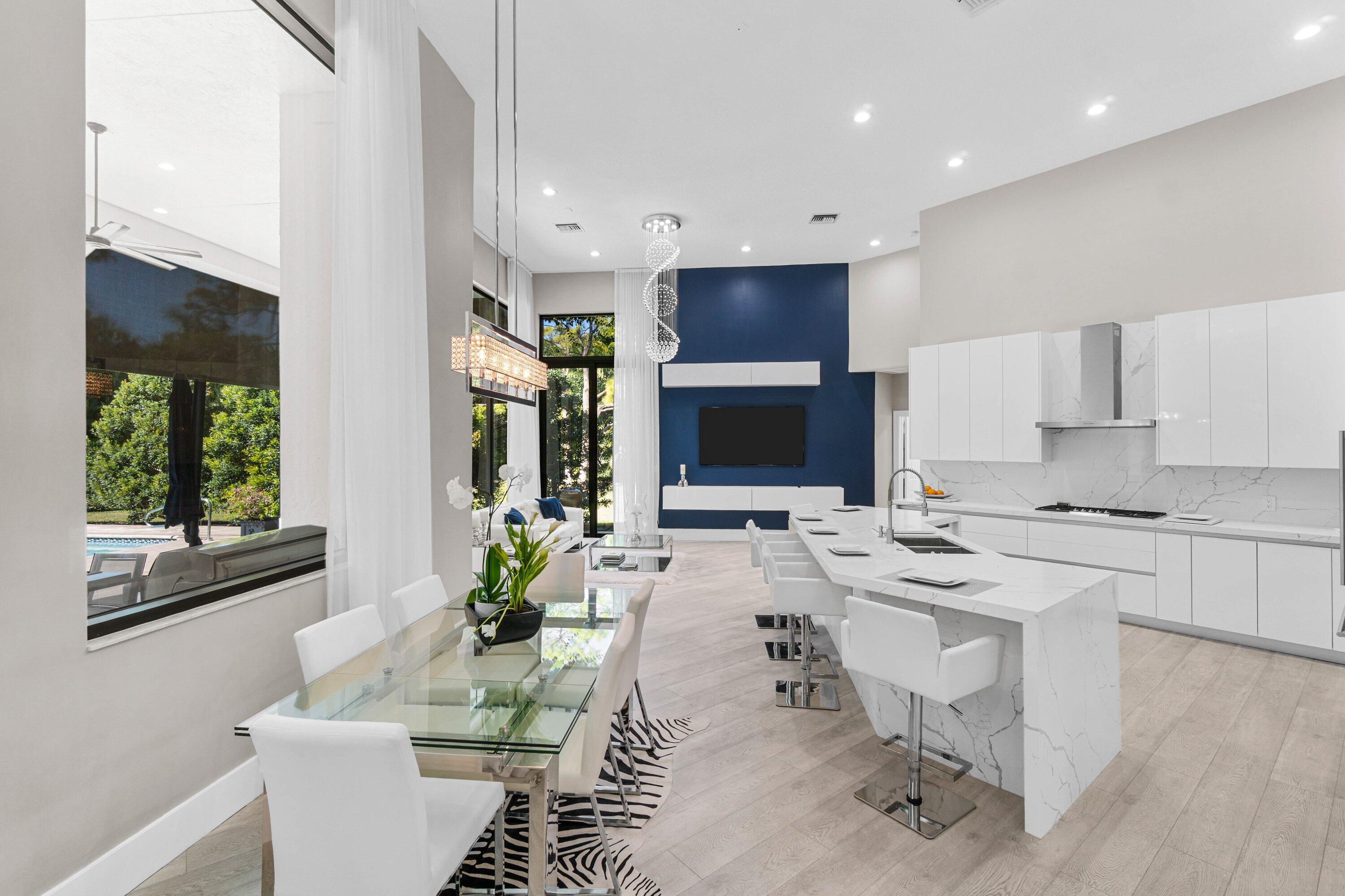 SHERBROOKE ESTATES - Residential