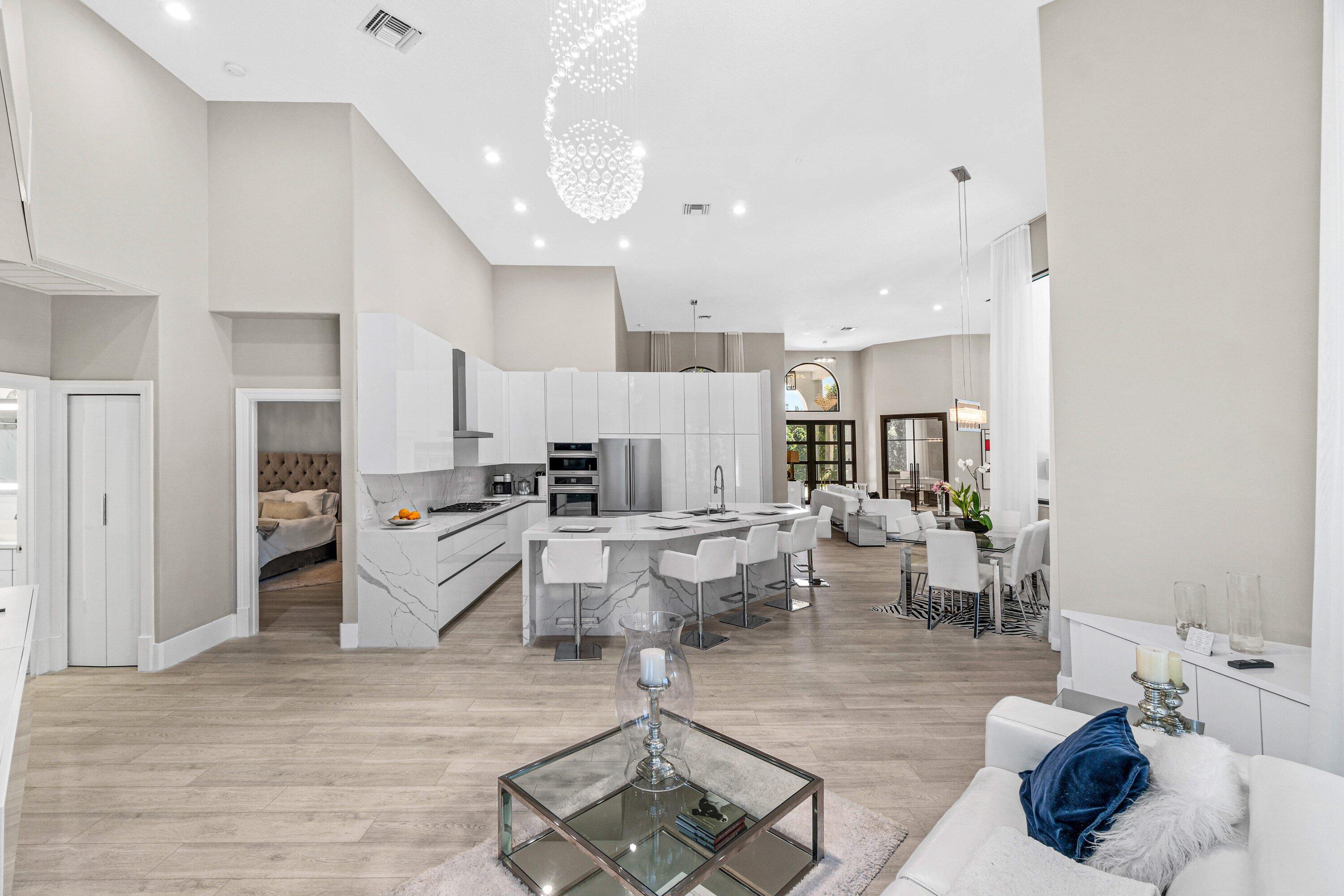 SHERBROOKE ESTATES - Residential