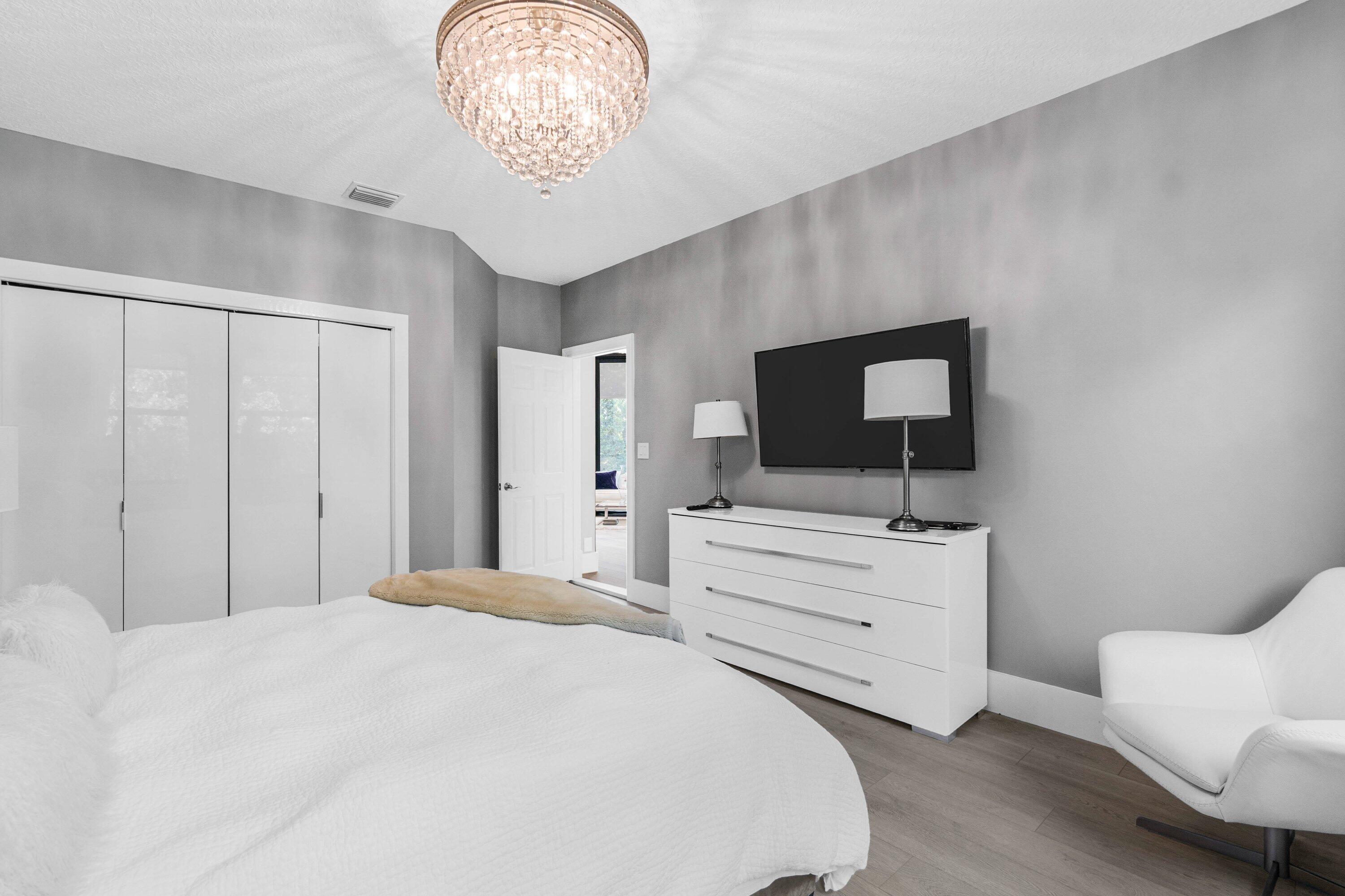 SHERBROOKE ESTATES - Residential