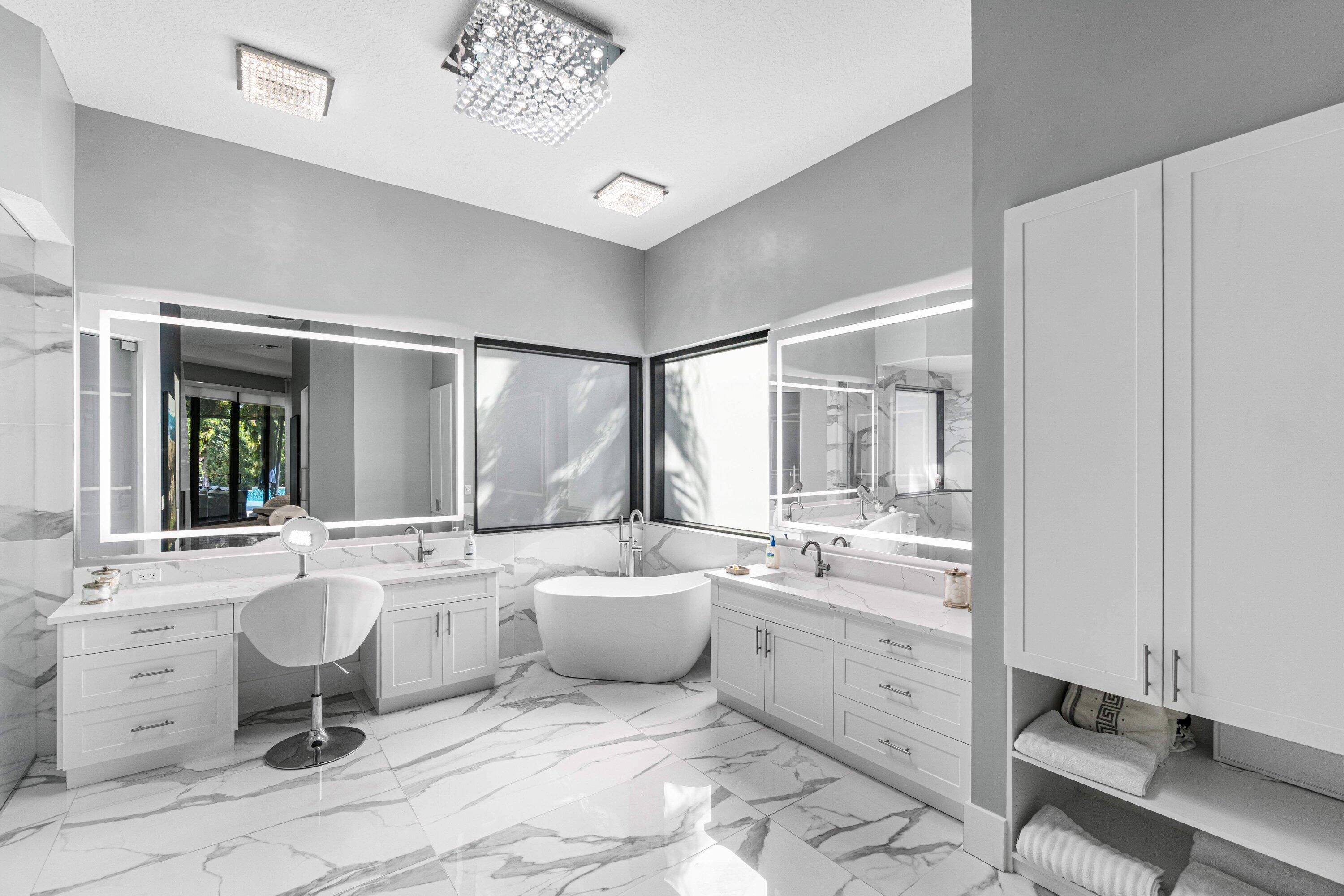 SHERBROOKE ESTATES - Residential