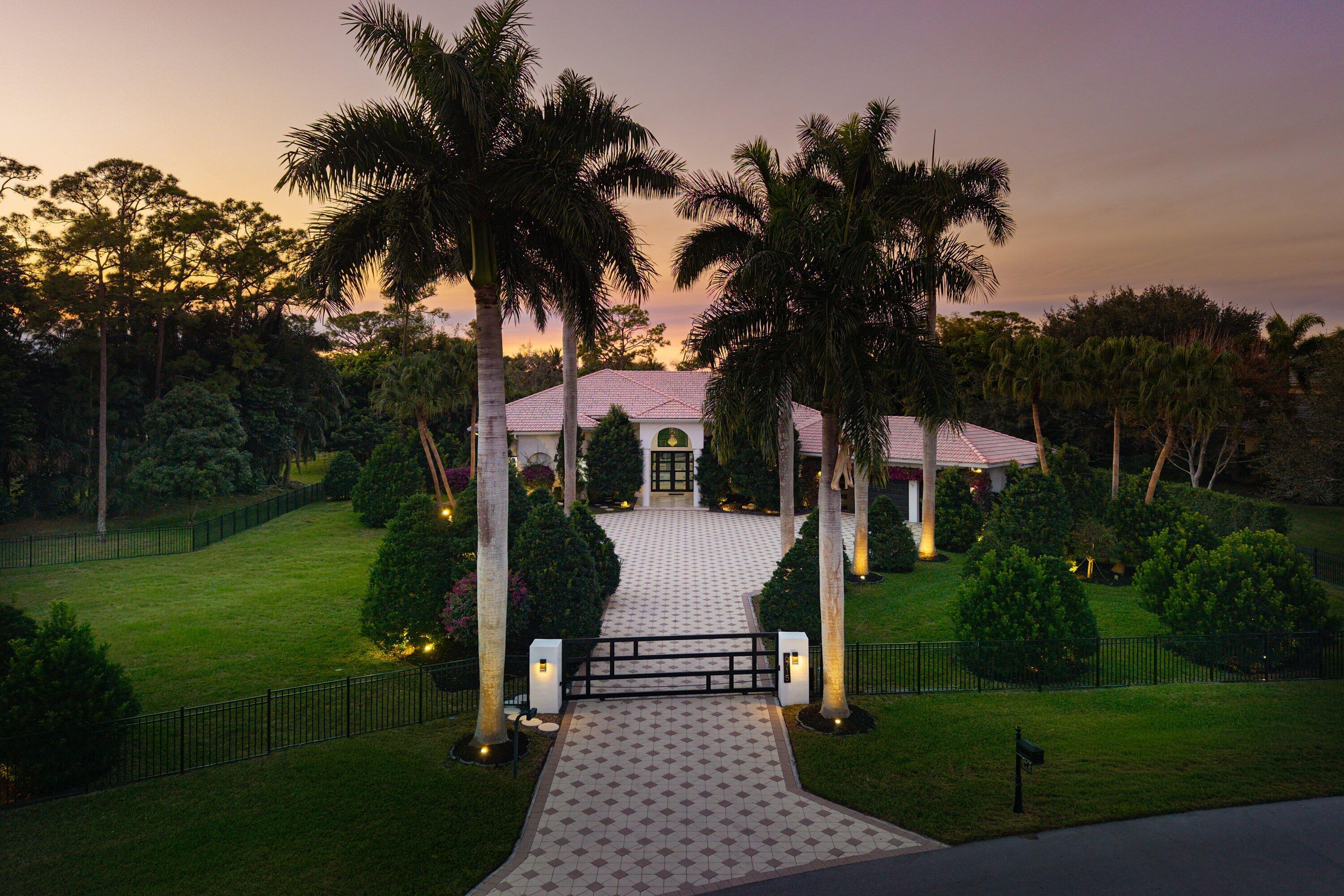 SHERBROOKE ESTATES - Residential