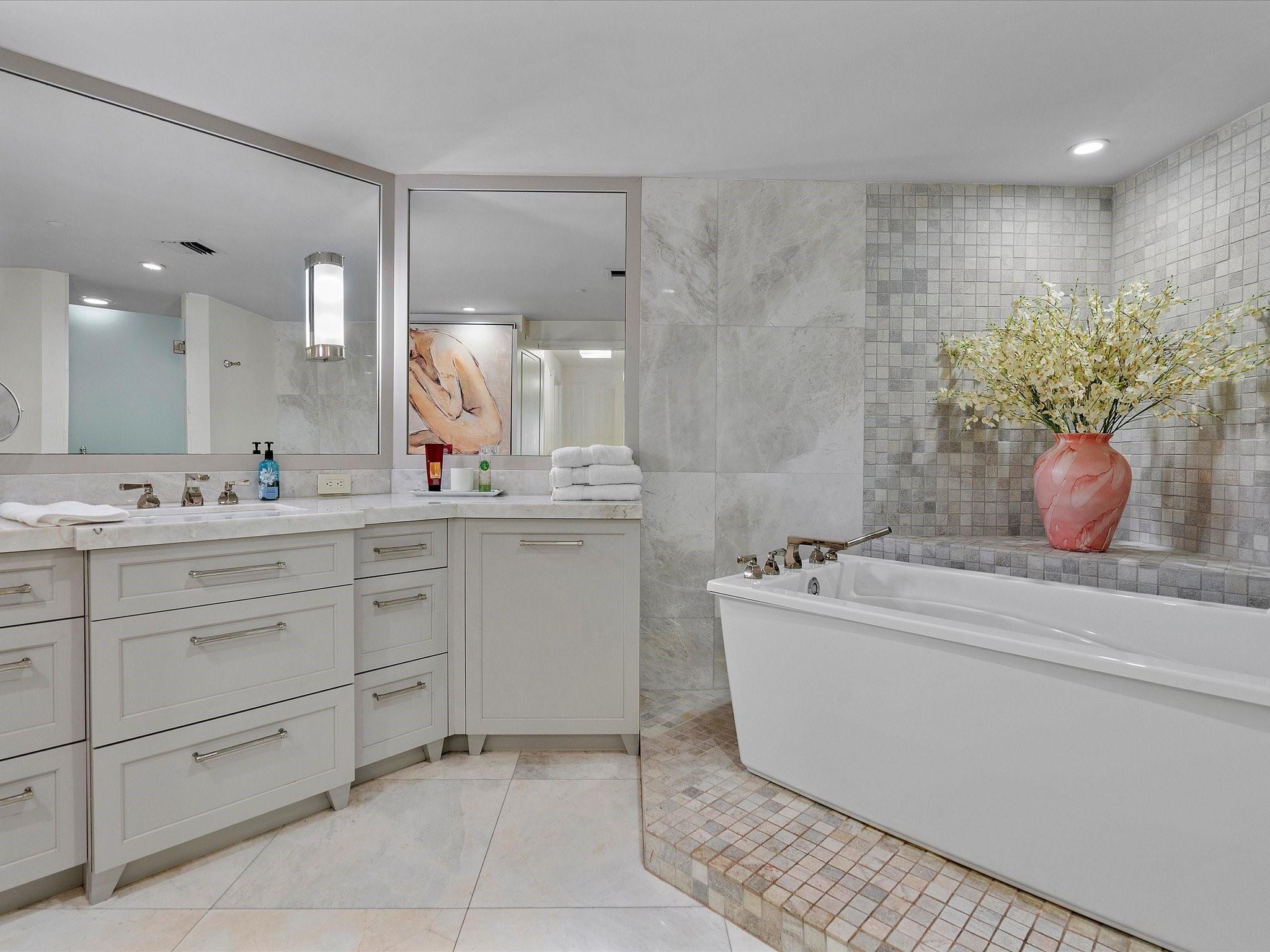 L'Hermitage - Residential