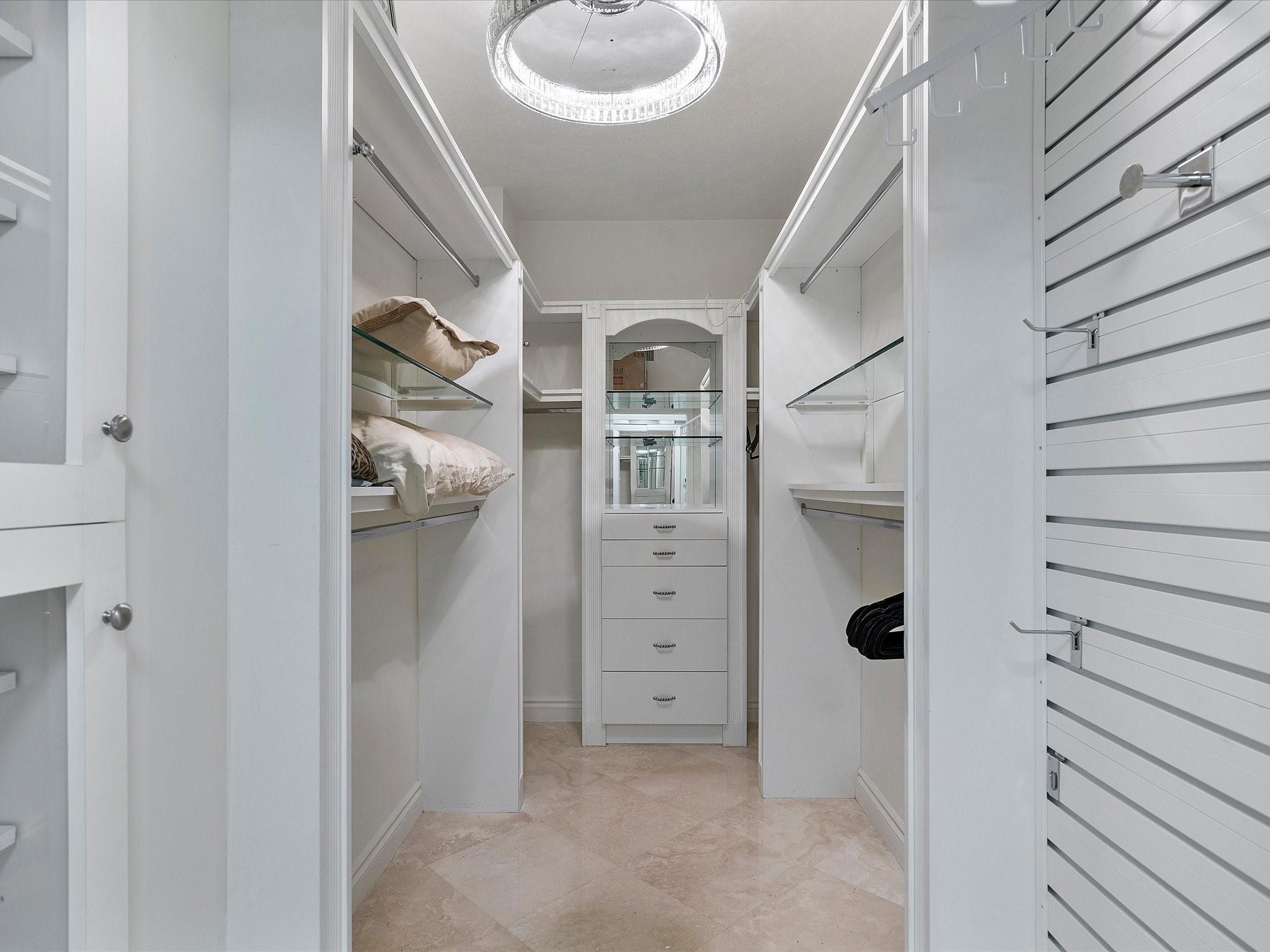 L'Hermitage - Residential