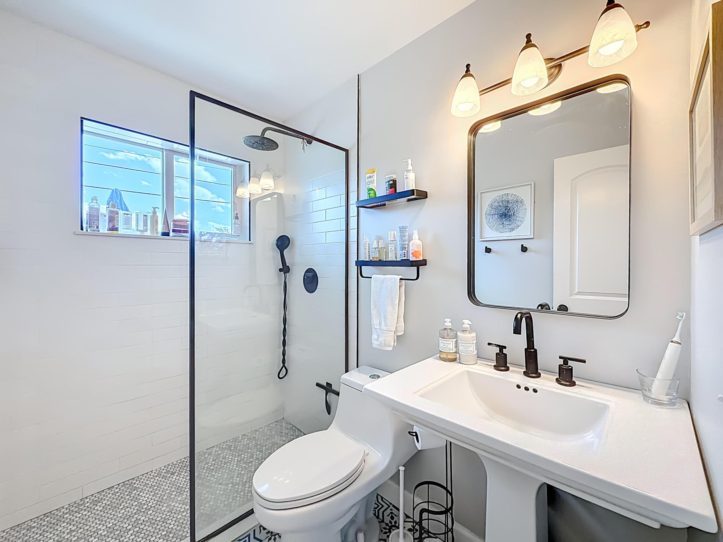 CORAL MANOR 5TH ADD - Residential