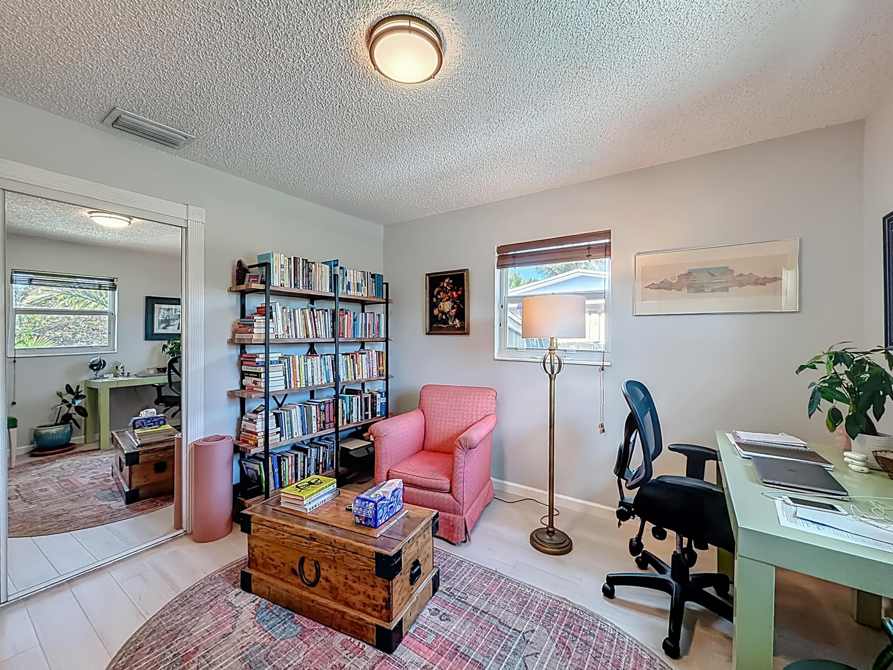 CORAL MANOR 5TH ADD - Residential