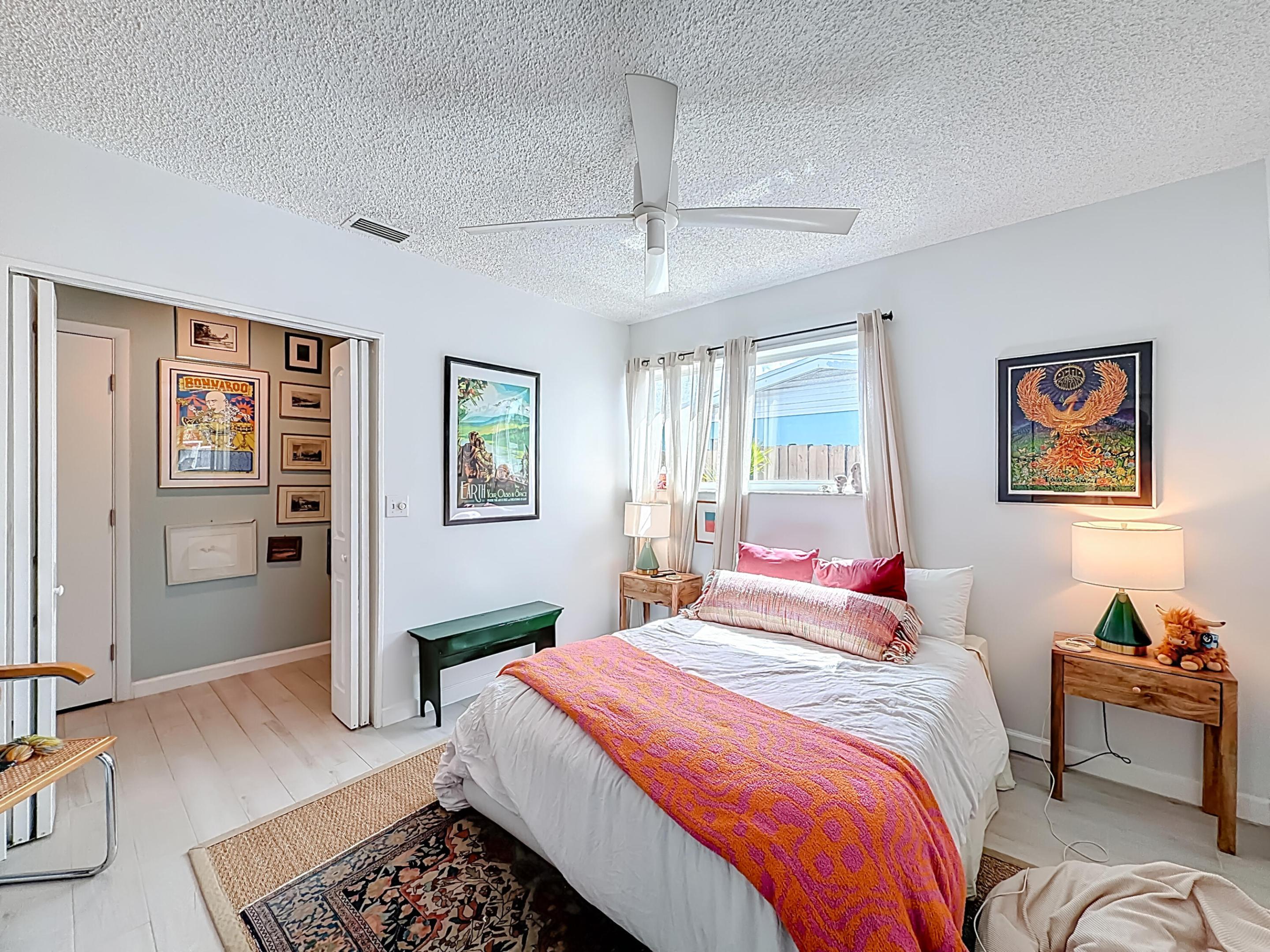 CORAL MANOR 5TH ADD - Residential