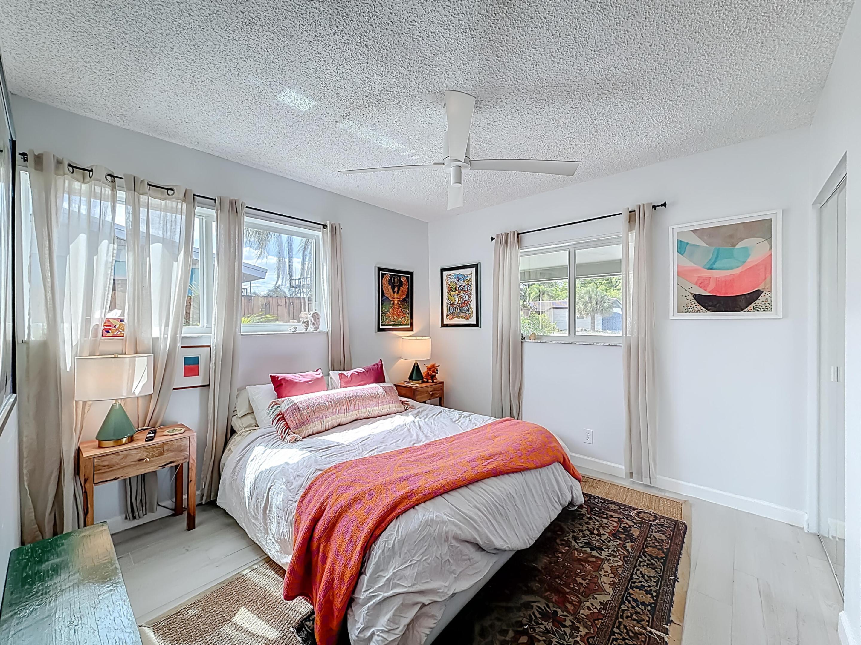 CORAL MANOR 5TH ADD - Residential