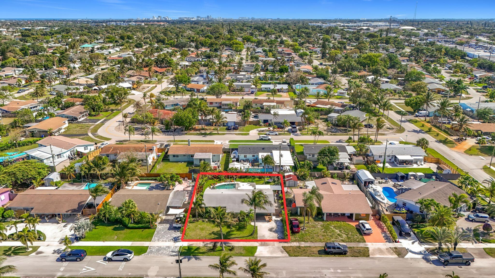 CORAL MANOR 5TH ADD - Residential