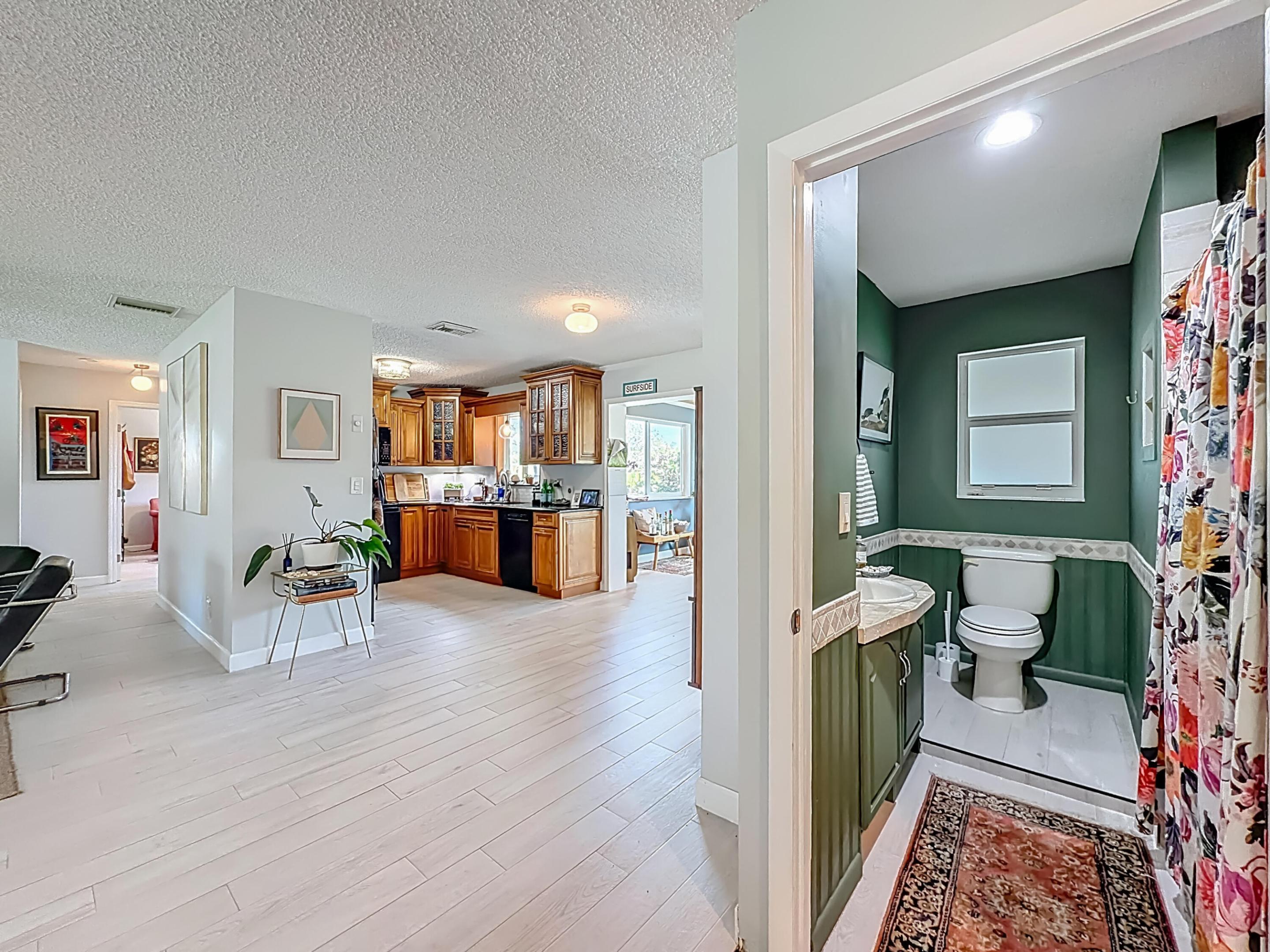 CORAL MANOR 5TH ADD - Residential