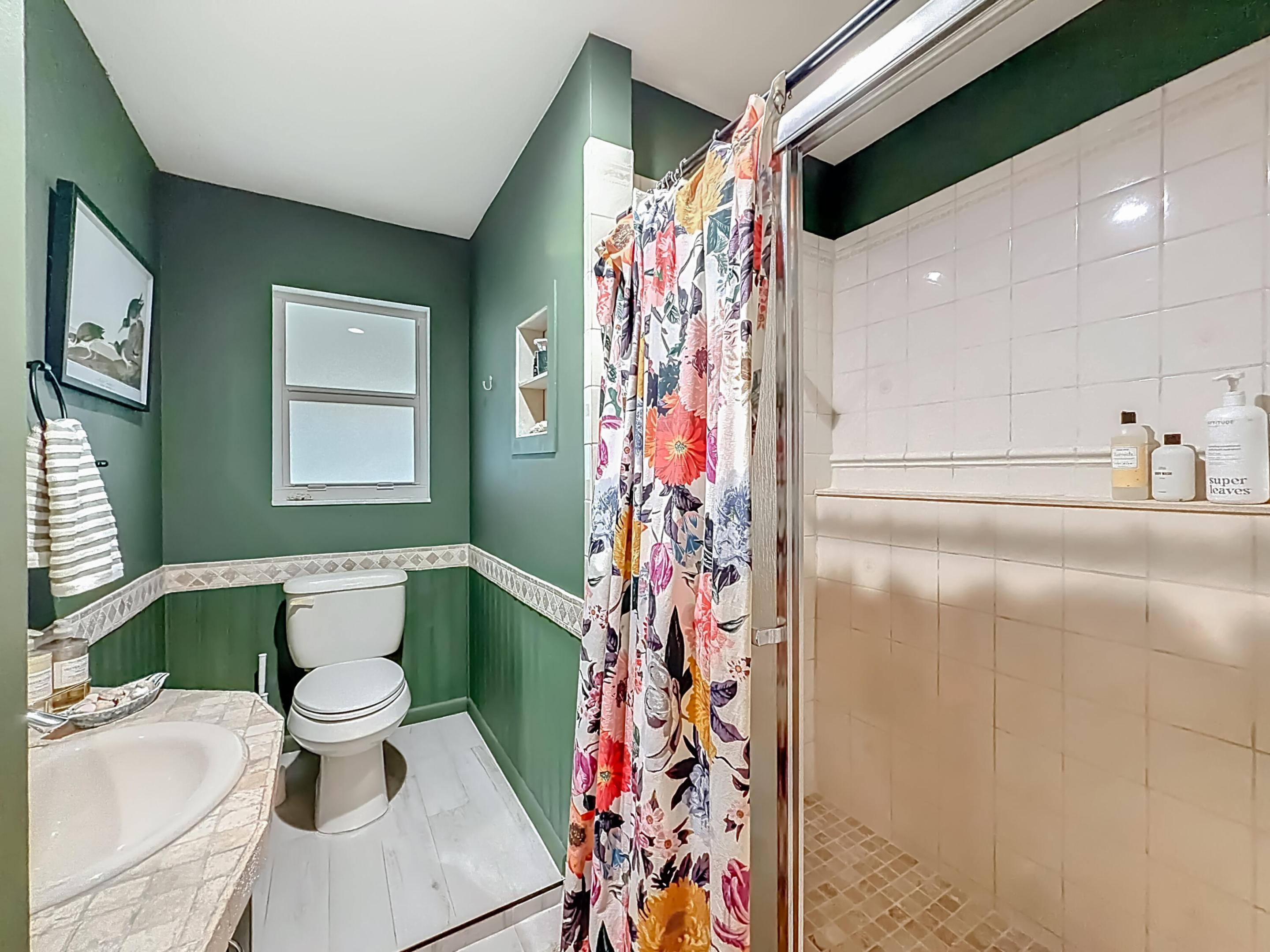 CORAL MANOR 5TH ADD - Residential